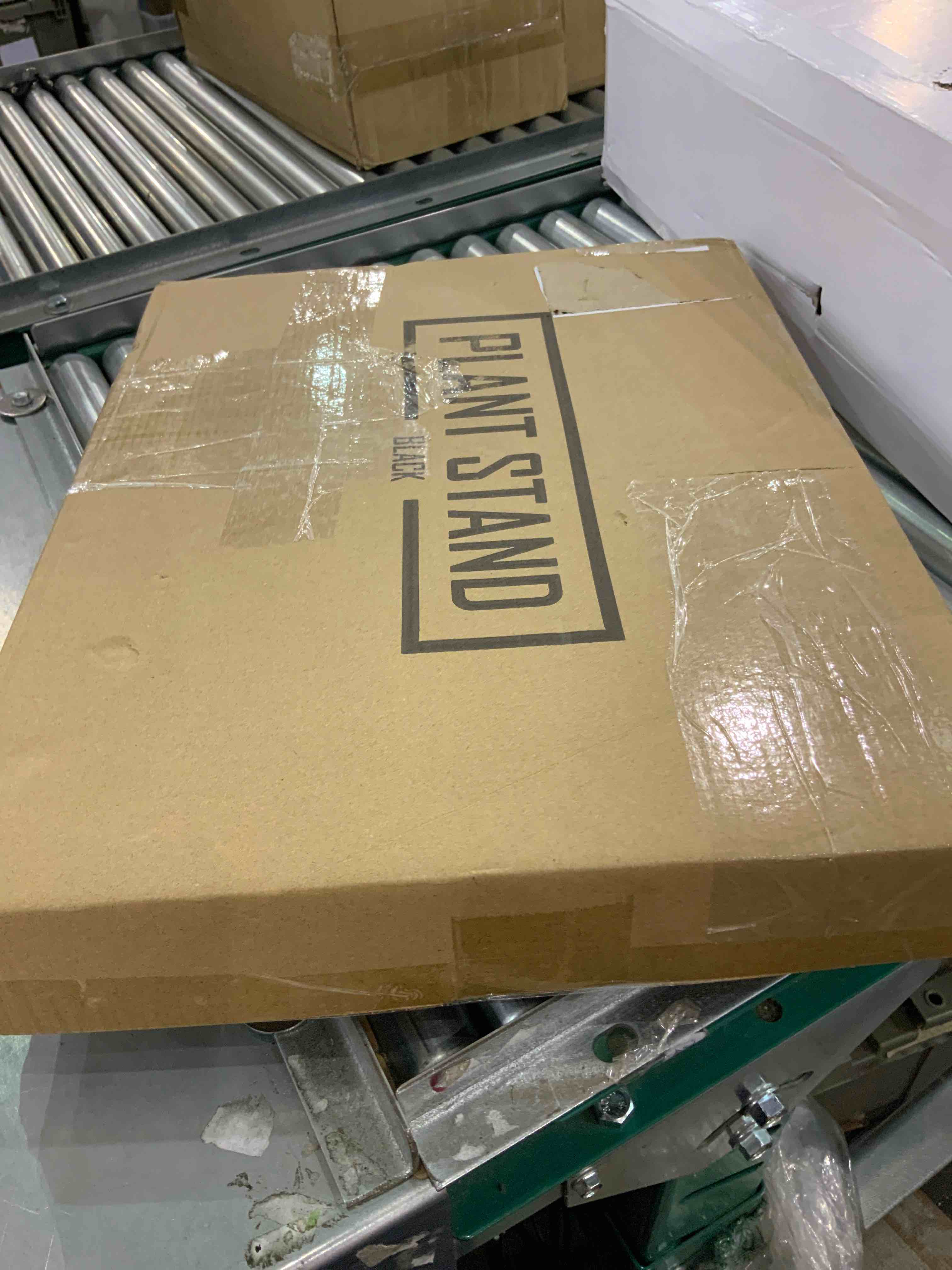 https://s3.amazonaws.com/lotting-images-prod/bidfta/EXS00625641_1695039241470.jpeg