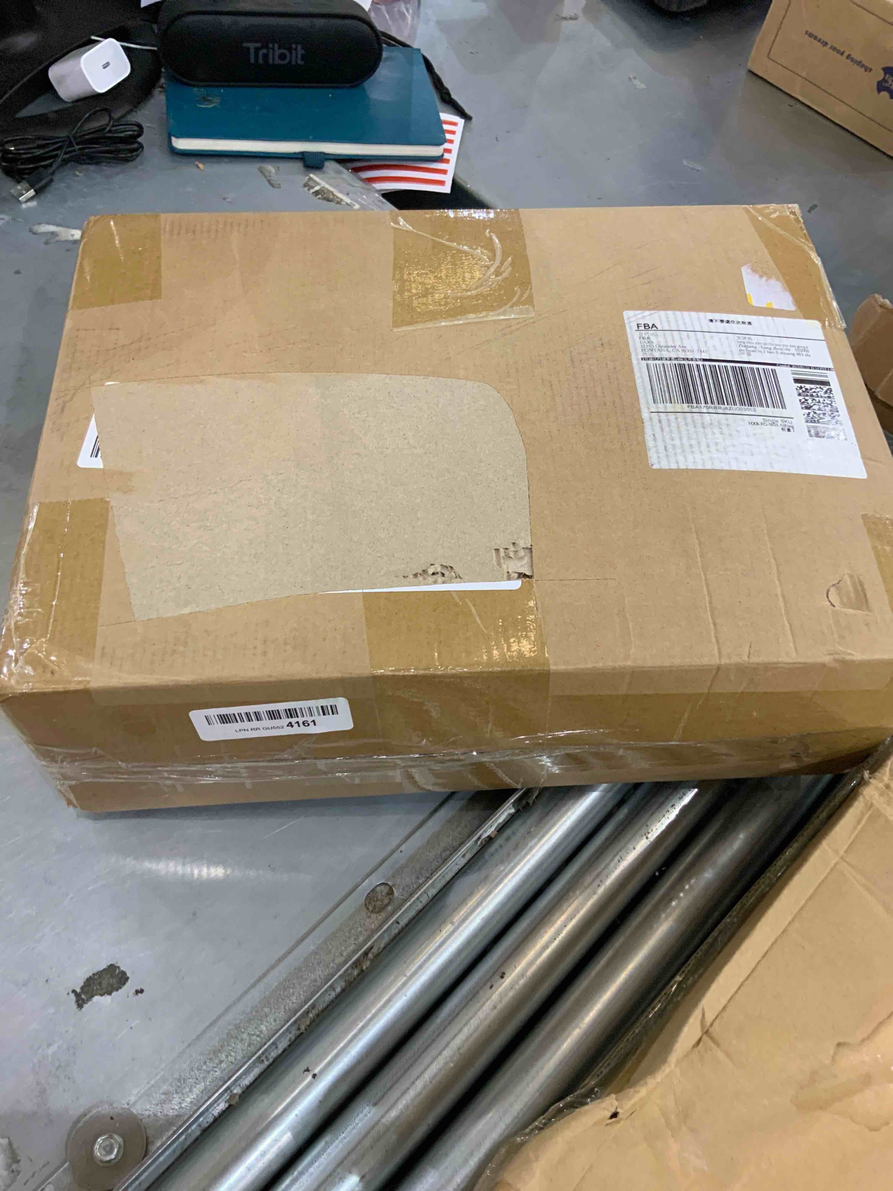 https://s3.amazonaws.com/lotting-images-prod/bidfta/EXS00625709_1695046181054.jpeg