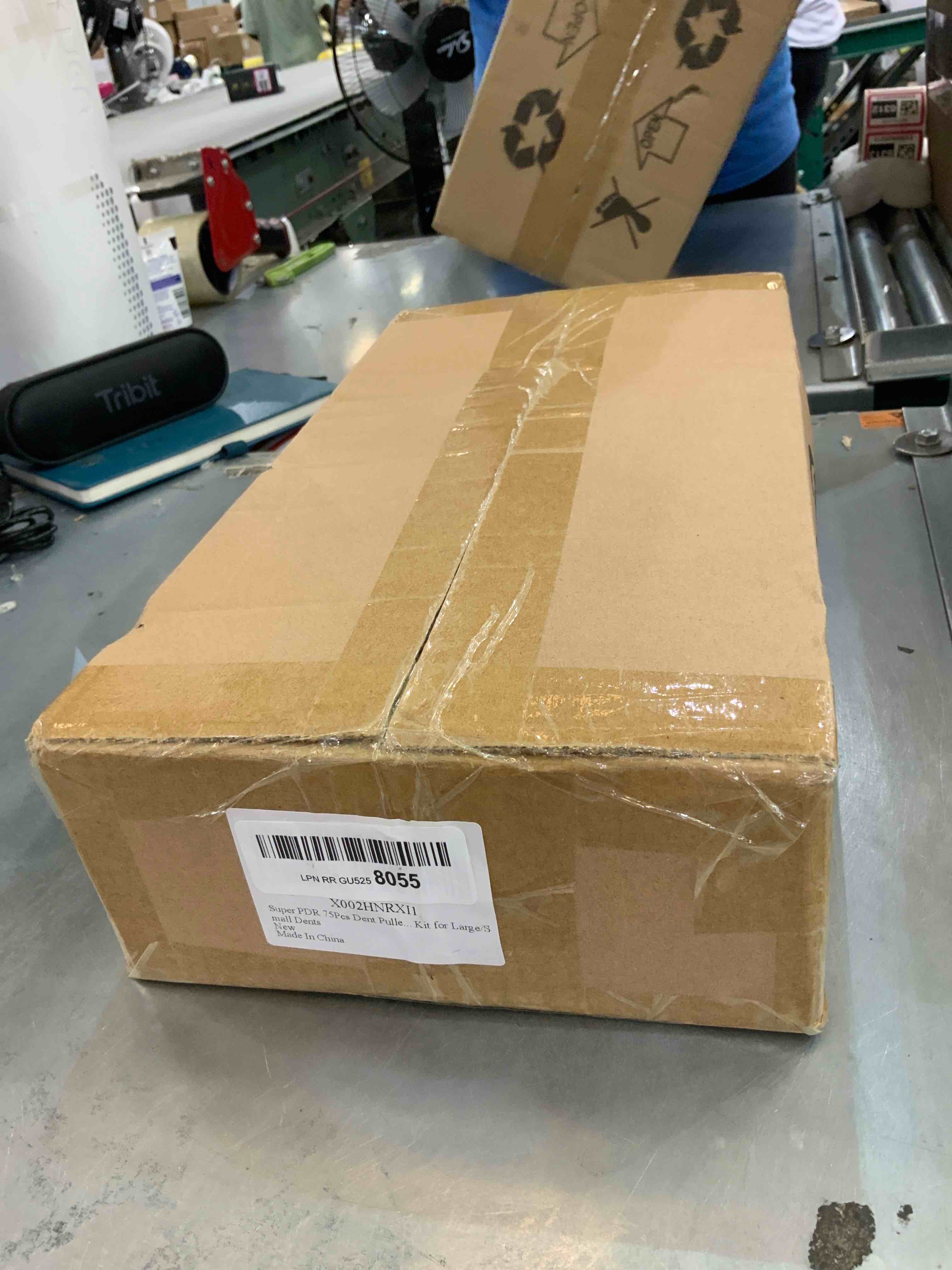 https://s3.amazonaws.com/lotting-images-prod/bidfta/EXS00625785_1695056115722.jpeg