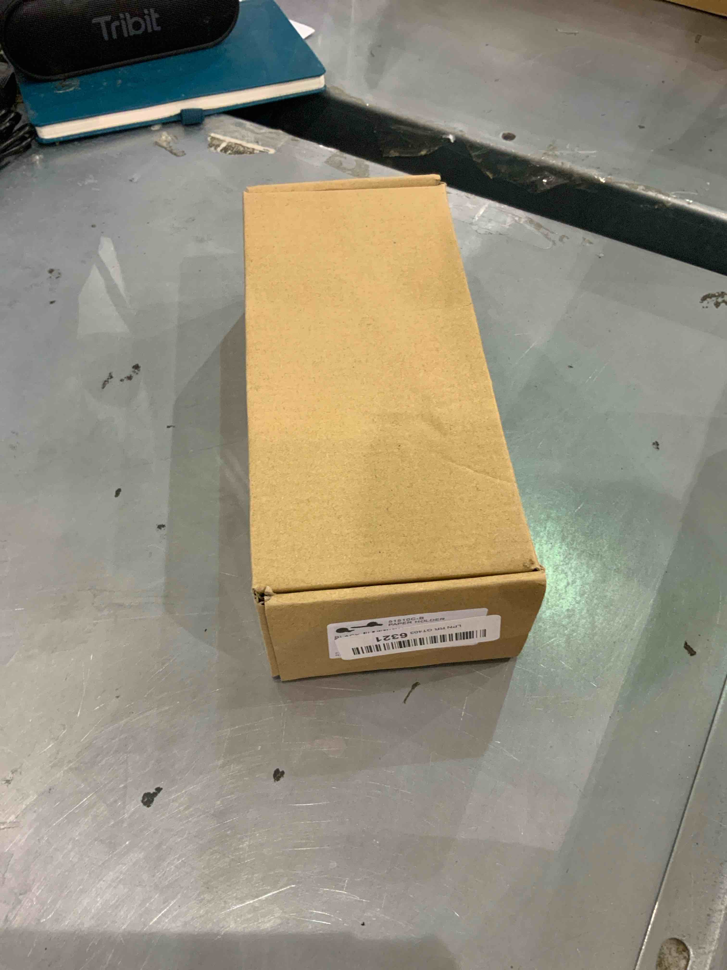 https://s3.amazonaws.com/lotting-images-prod/bidfta/EXS00625910_1695124932473.jpeg
