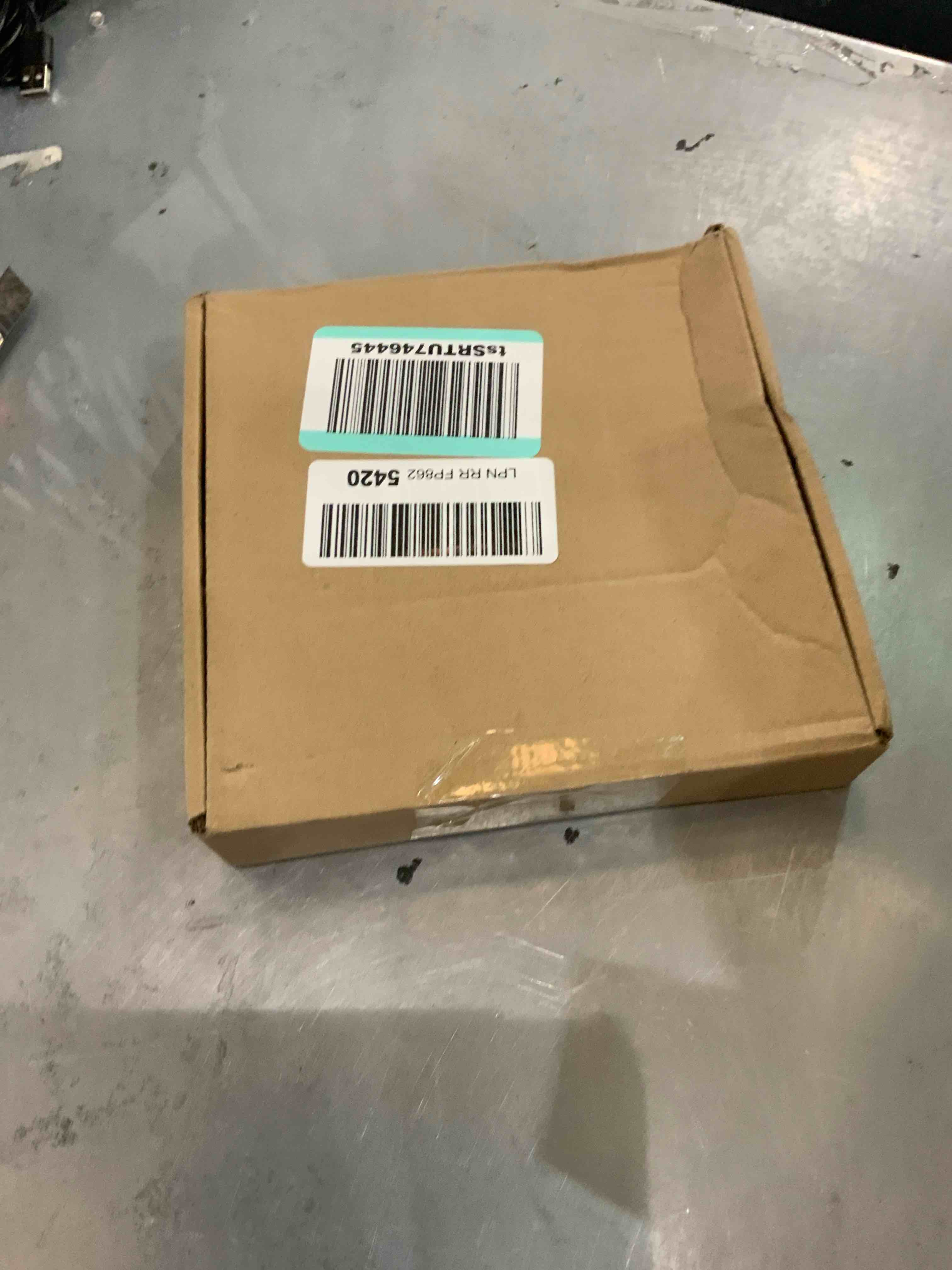 https://s3.amazonaws.com/lotting-images-prod/bidfta/EXS00625996_1695133360693.jpeg