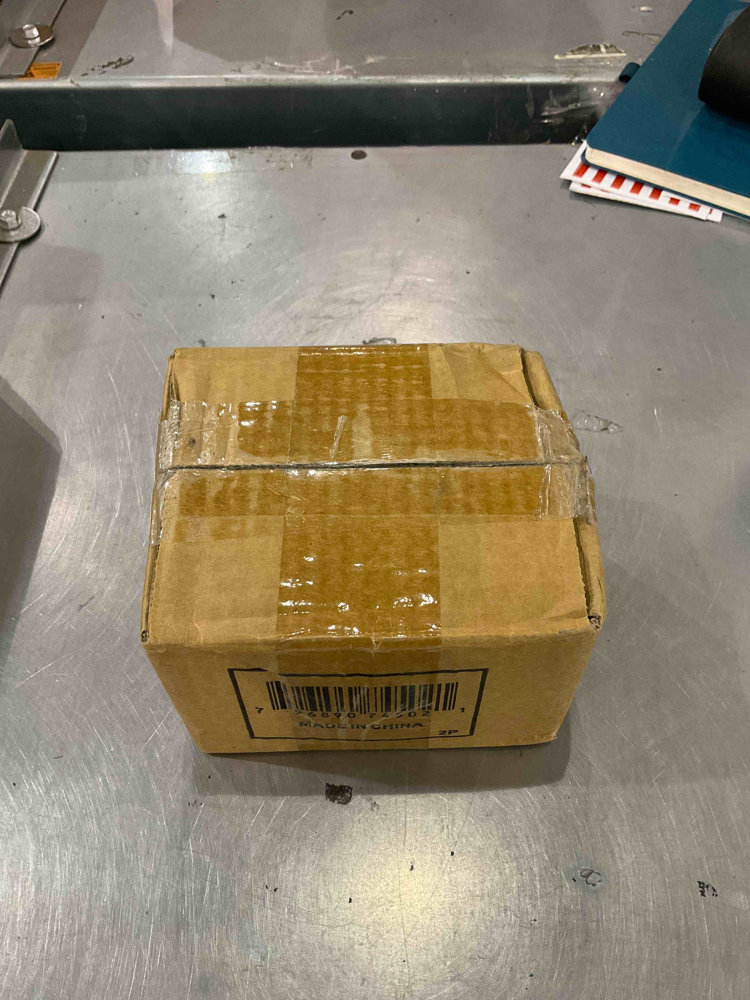 https://s3.amazonaws.com/lotting-images-prod/bidfta/EXS00626135_1695037990312.jpeg