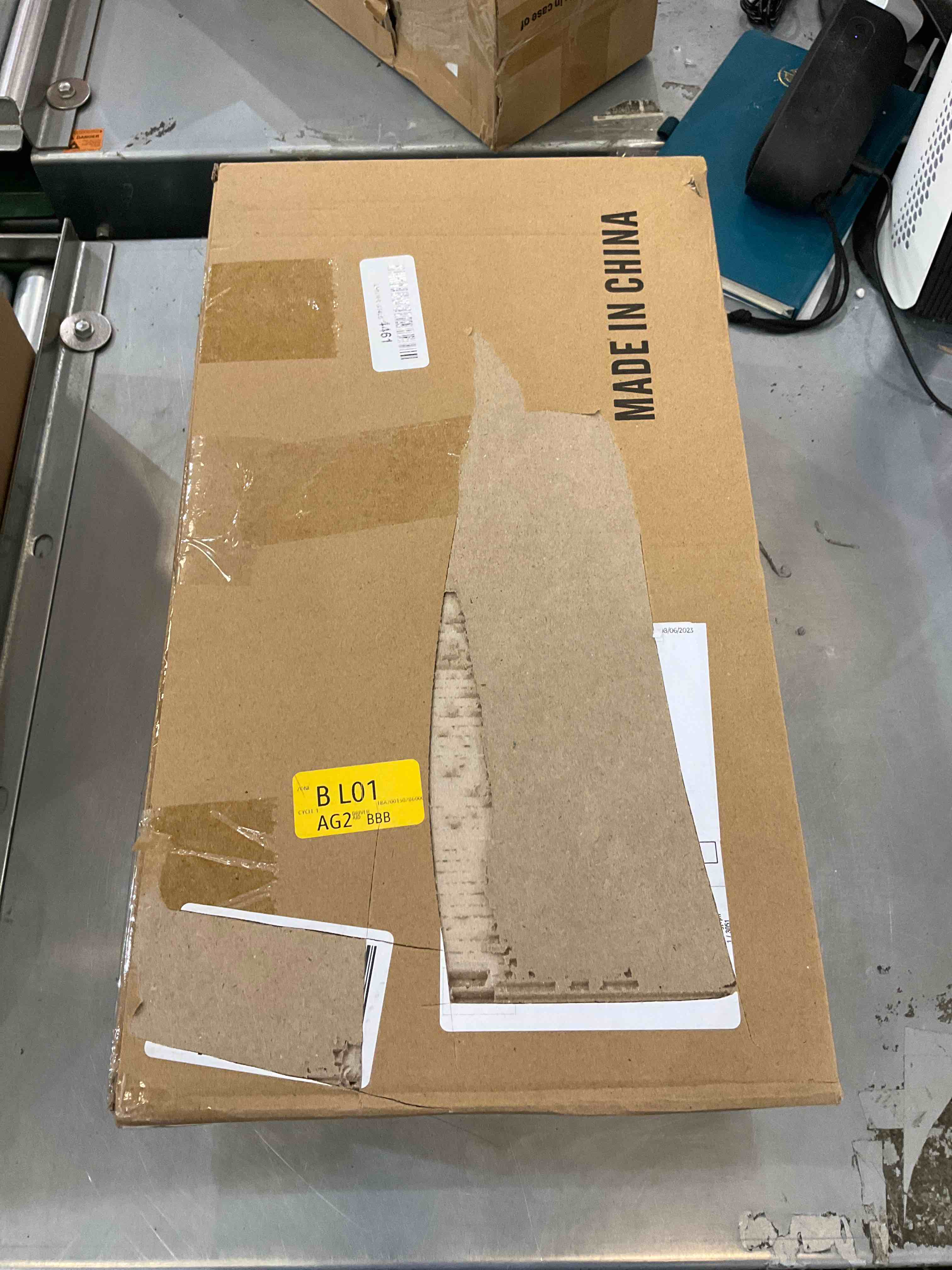 https://s3.amazonaws.com/lotting-images-prod/bidfta/EXS00626284_1695052309699.jpeg