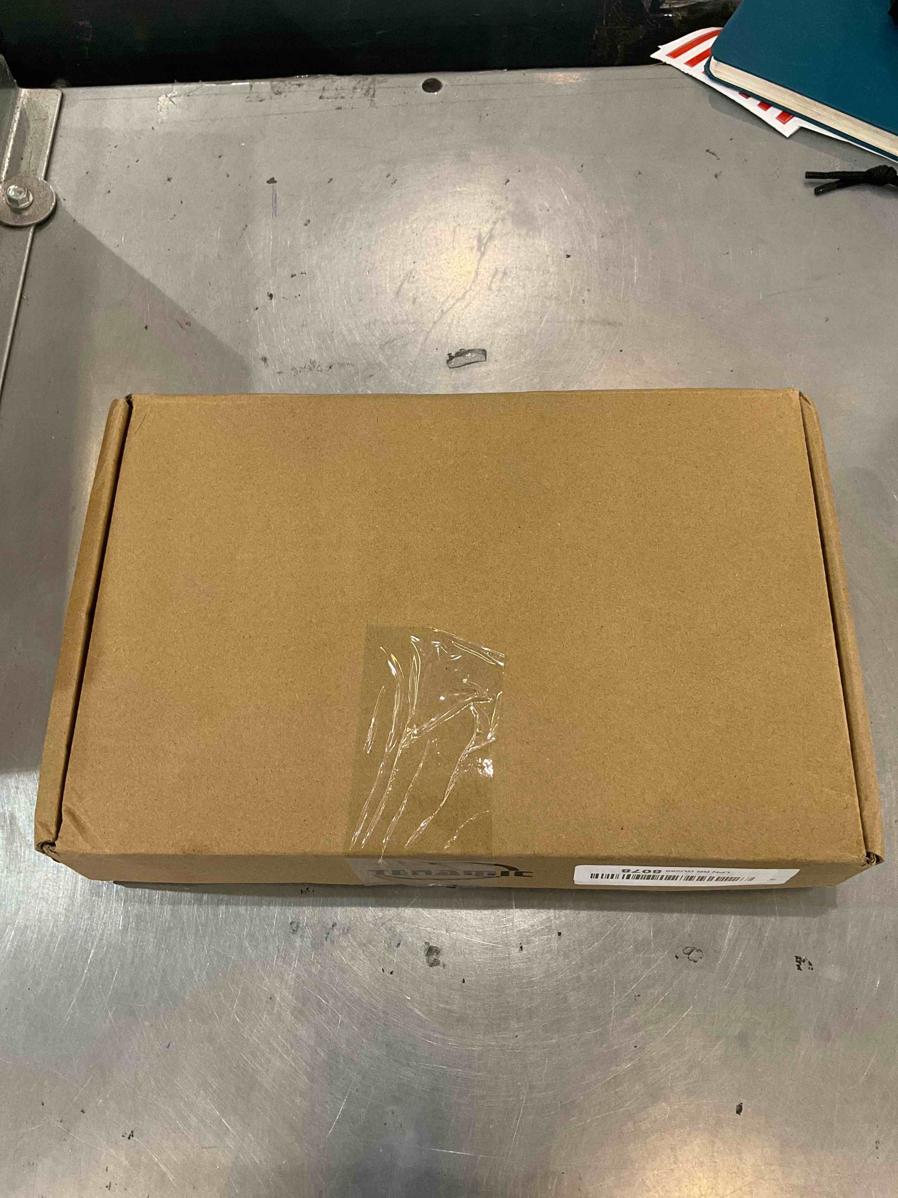 https://s3.amazonaws.com/lotting-images-prod/bidfta/EXS00626302_1695056064231.jpeg