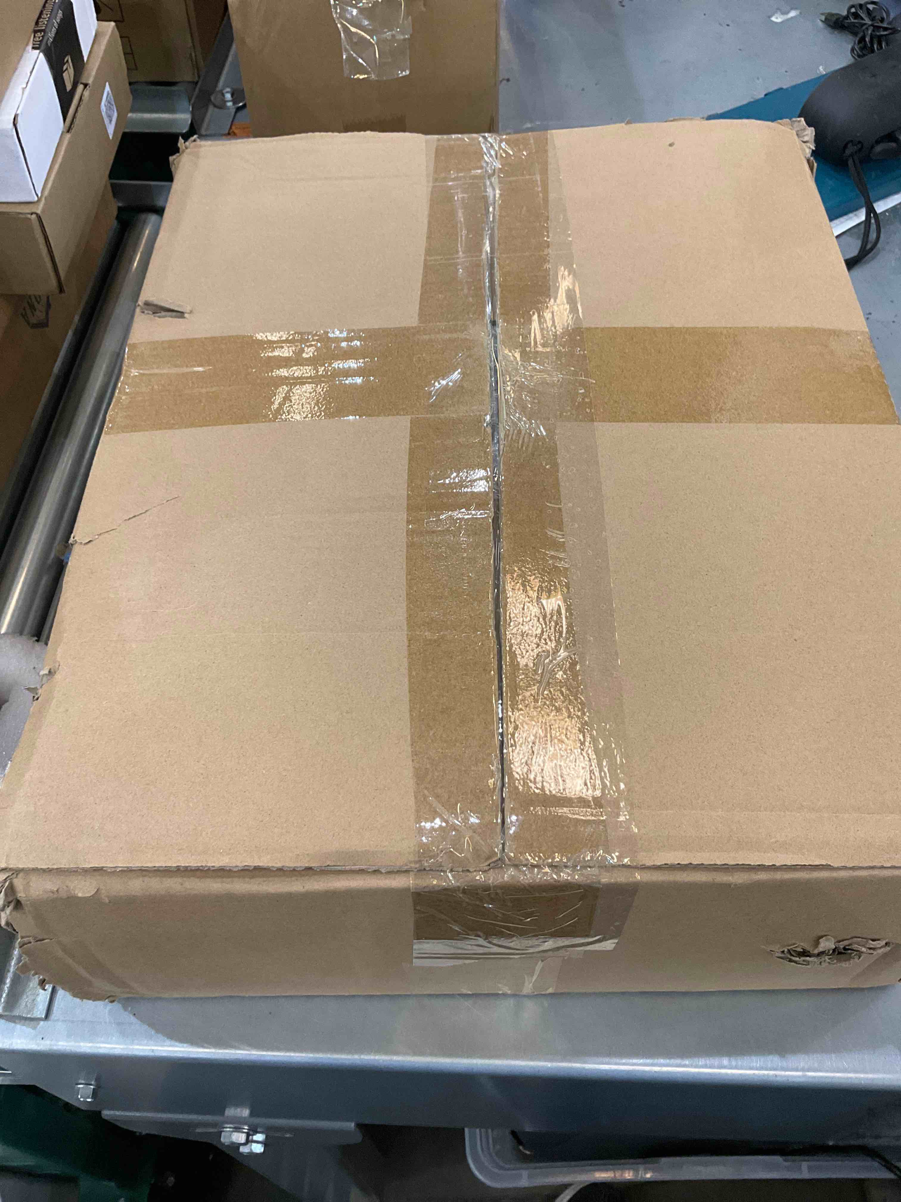 https://s3.amazonaws.com/lotting-images-prod/bidfta/EXS00626350_1695062609667.jpeg