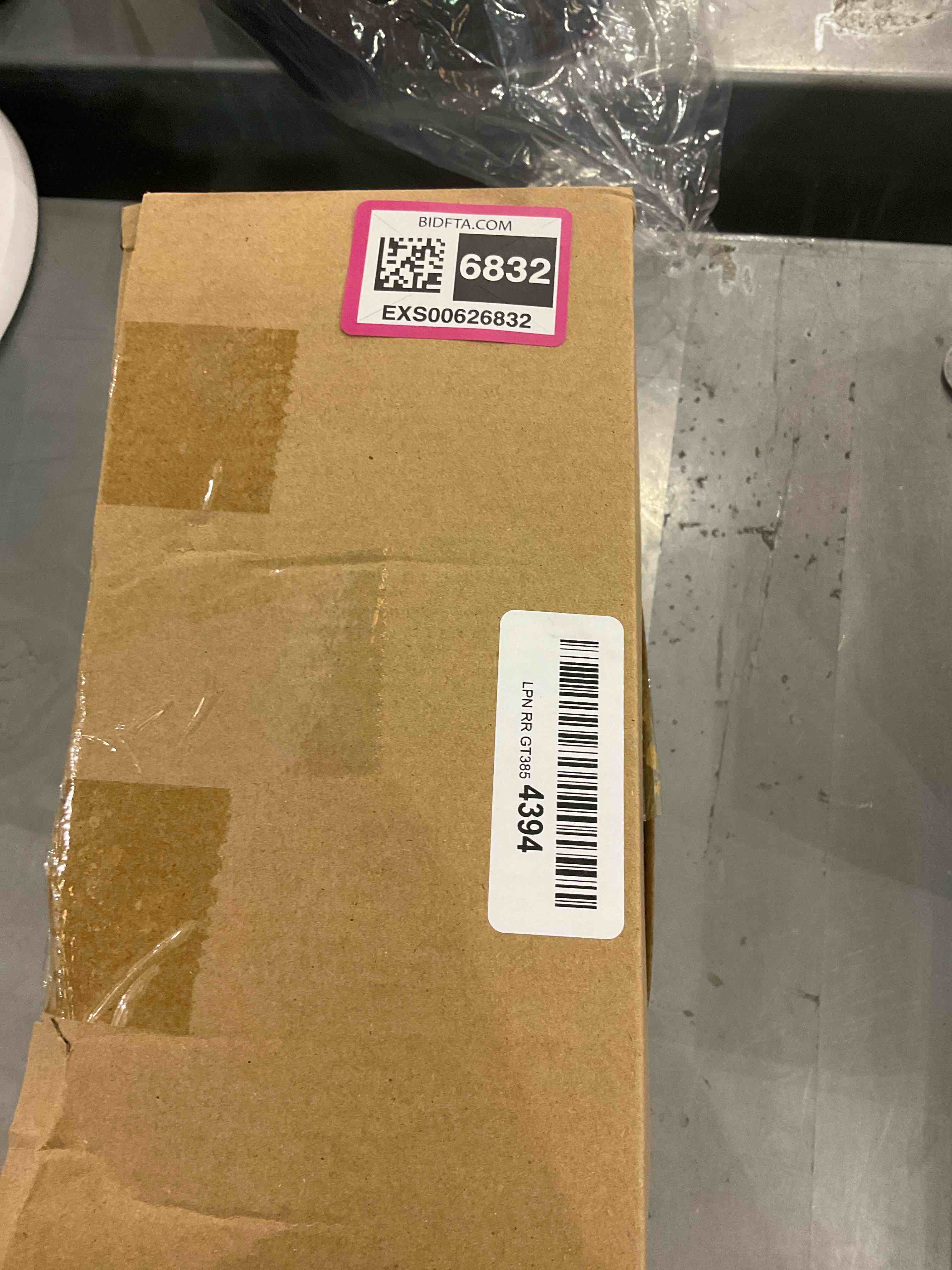 https://s3.amazonaws.com/lotting-images-prod/bidfta/EXS00626832_1695131223494.jpeg