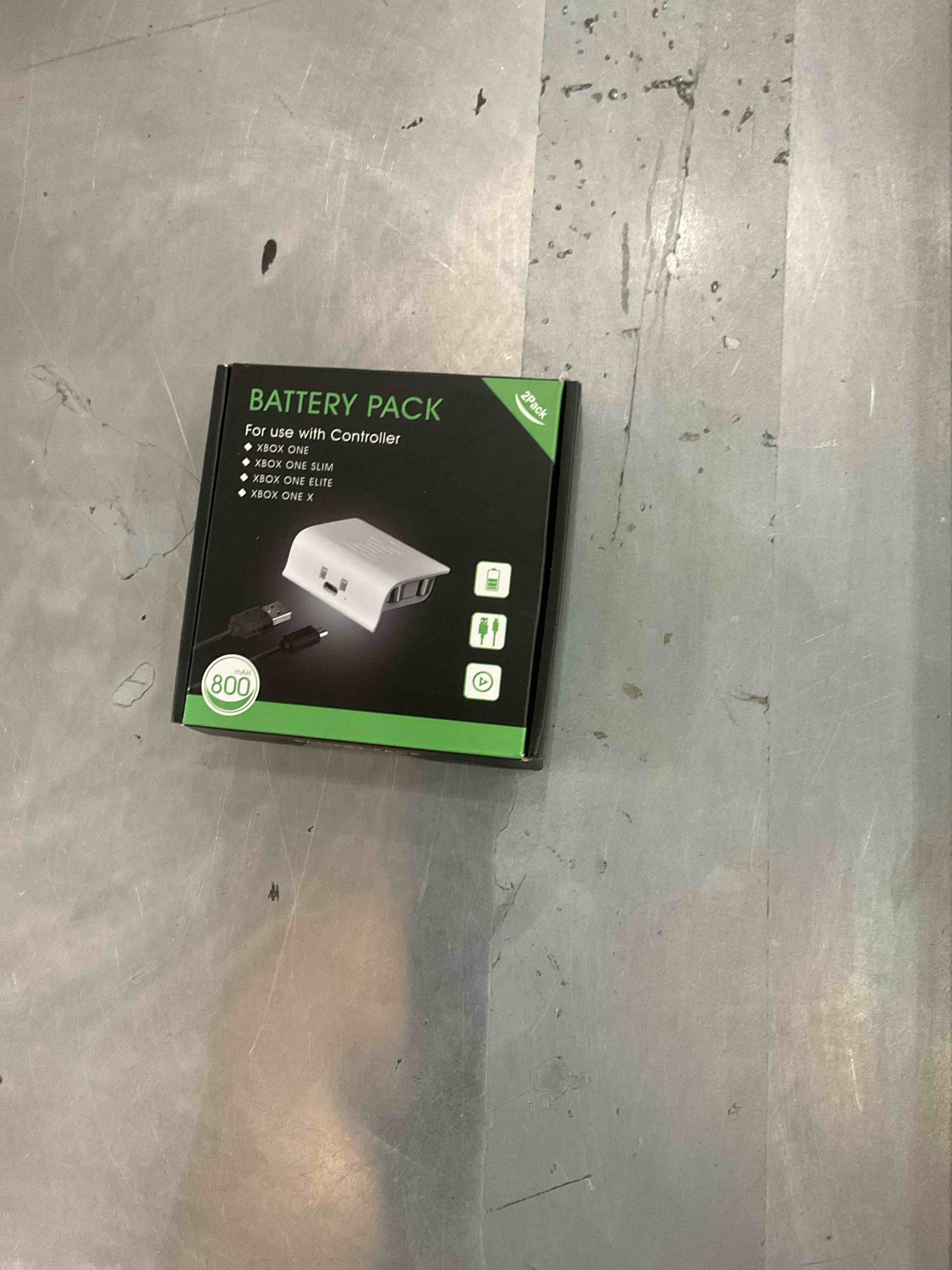 Xbox one Battery Pack White 800mAH (2-Pack) Rechargeable NI-MH for Xbox One S/Xbox One X/Xbox One Elite Wire Charging Cable LED Indicator