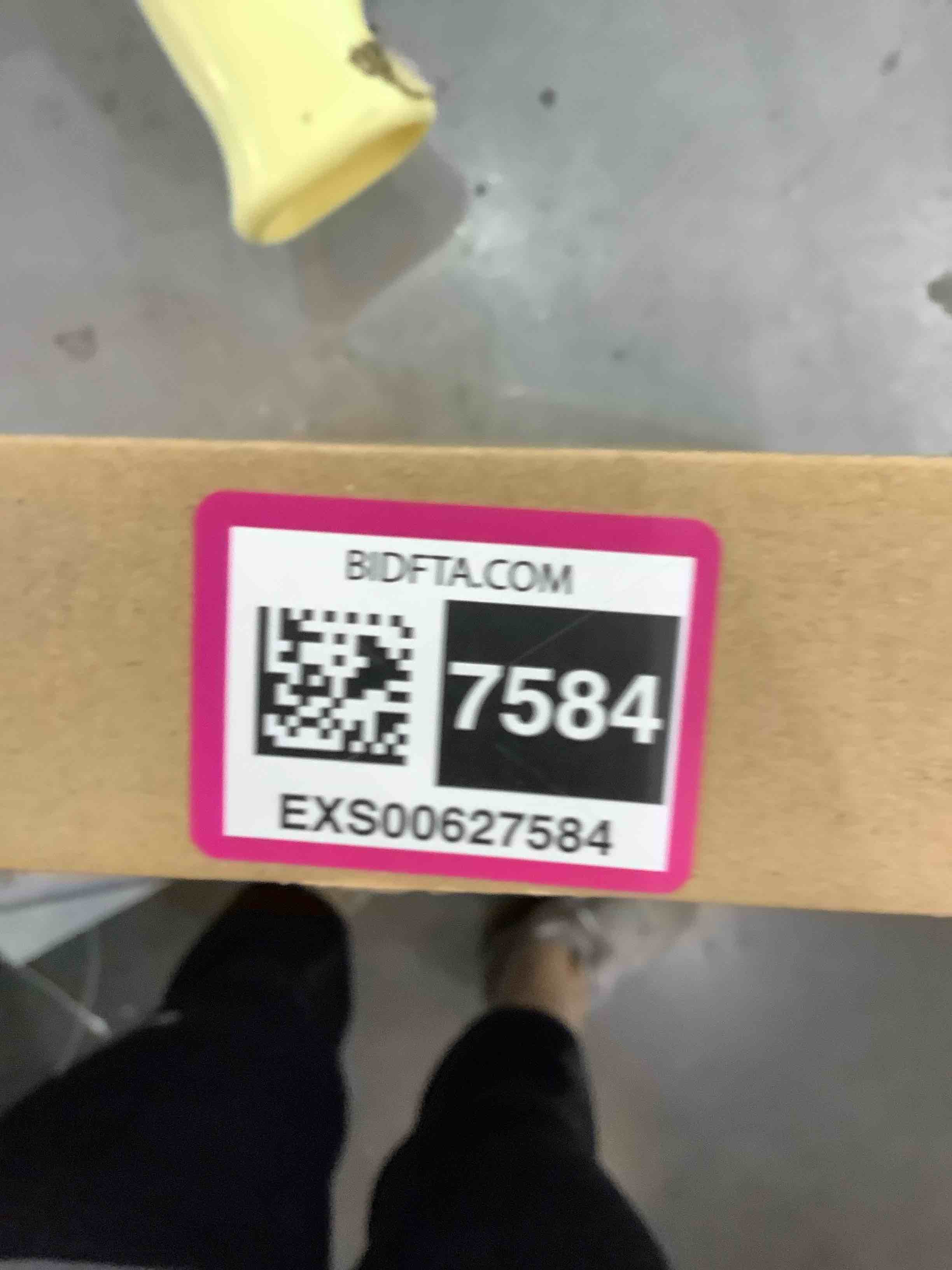 https://s3.amazonaws.com/lotting-images-prod/bidfta/EXS00627584_1695132869037.jpeg