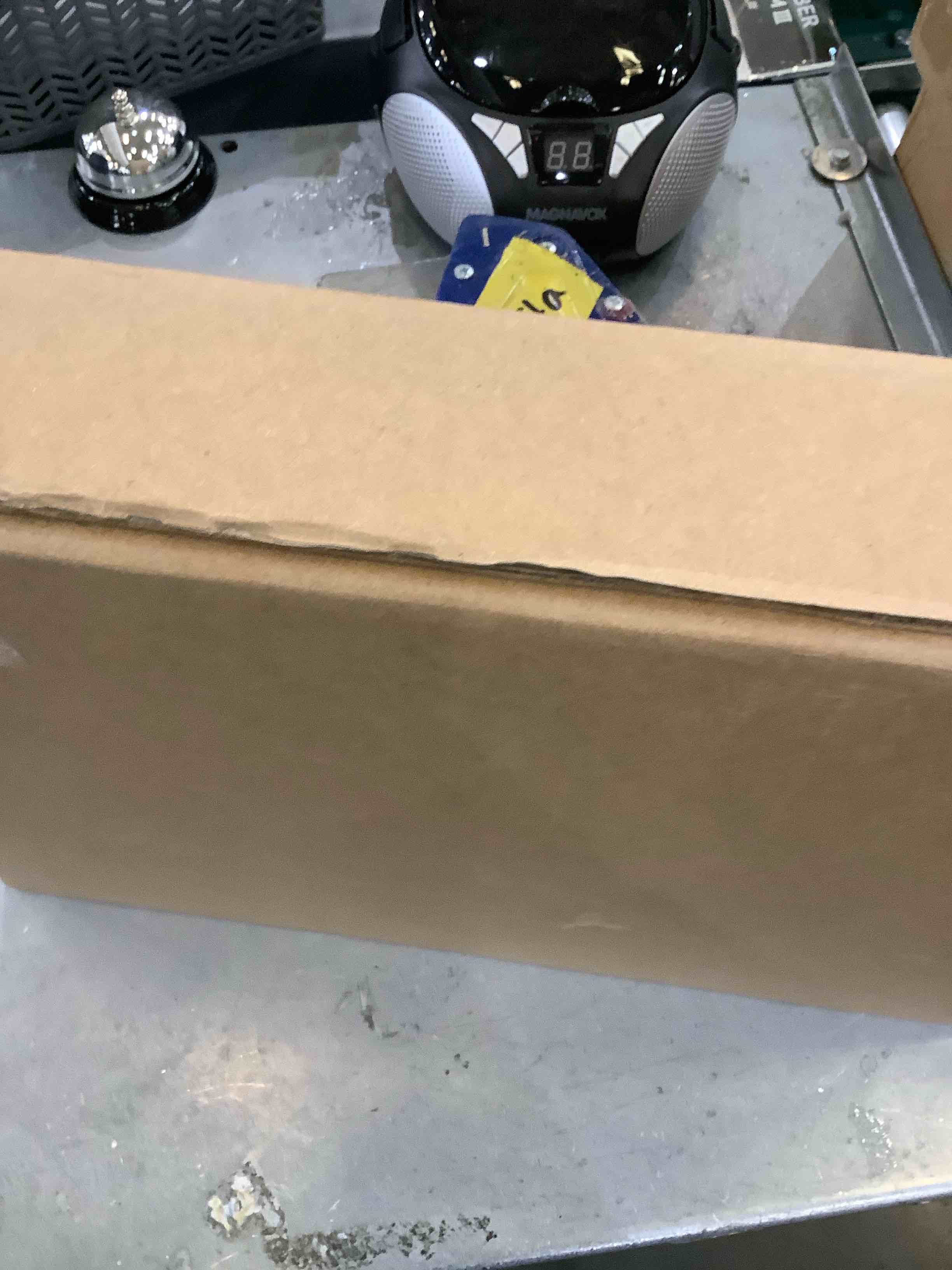 https://s3.amazonaws.com/lotting-images-prod/bidfta/EXS00627694_1695149050034.jpeg
