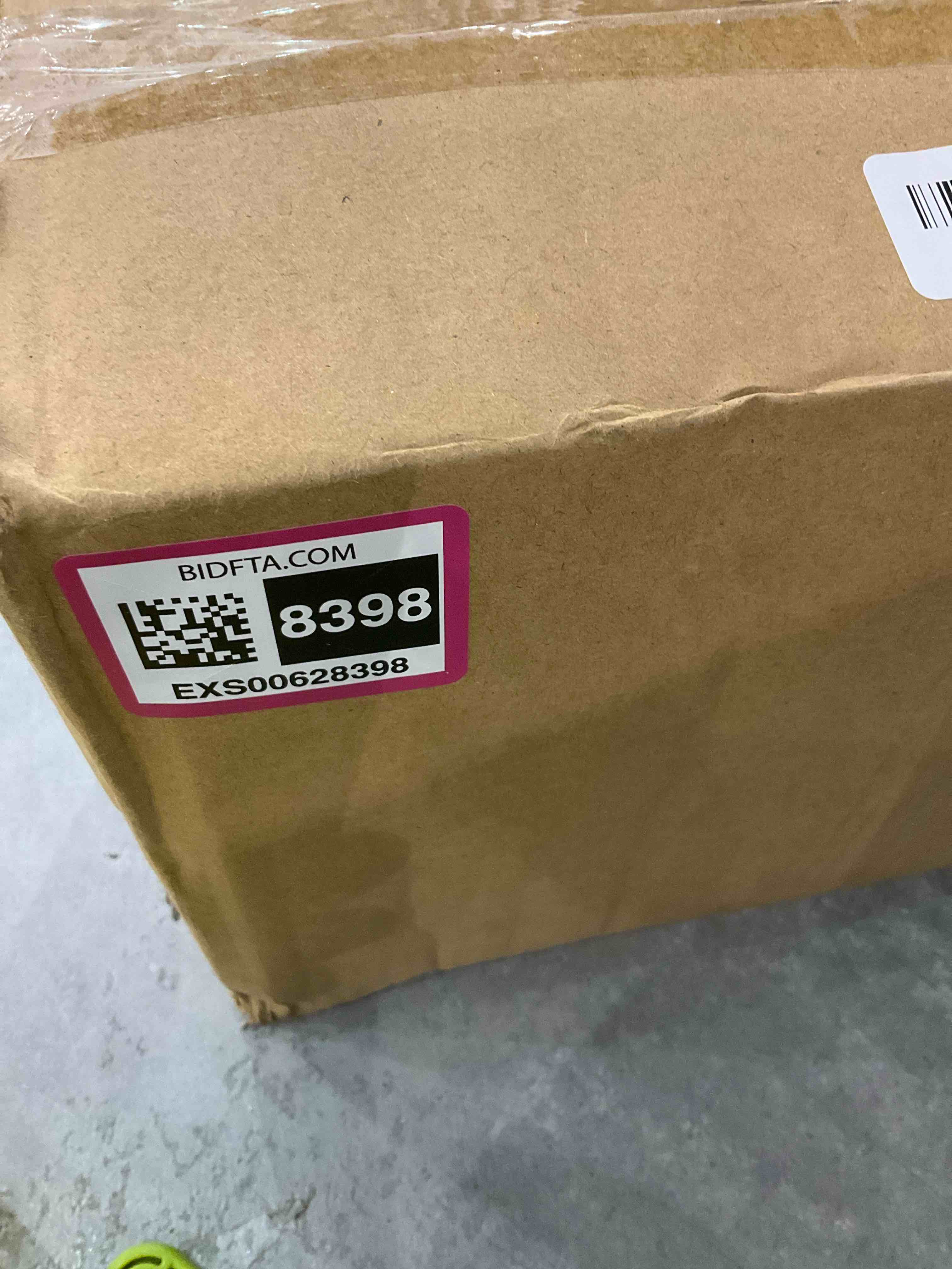 https://s3.amazonaws.com/lotting-images-prod/bidfta/EXS00628398_1695295711169.jpeg