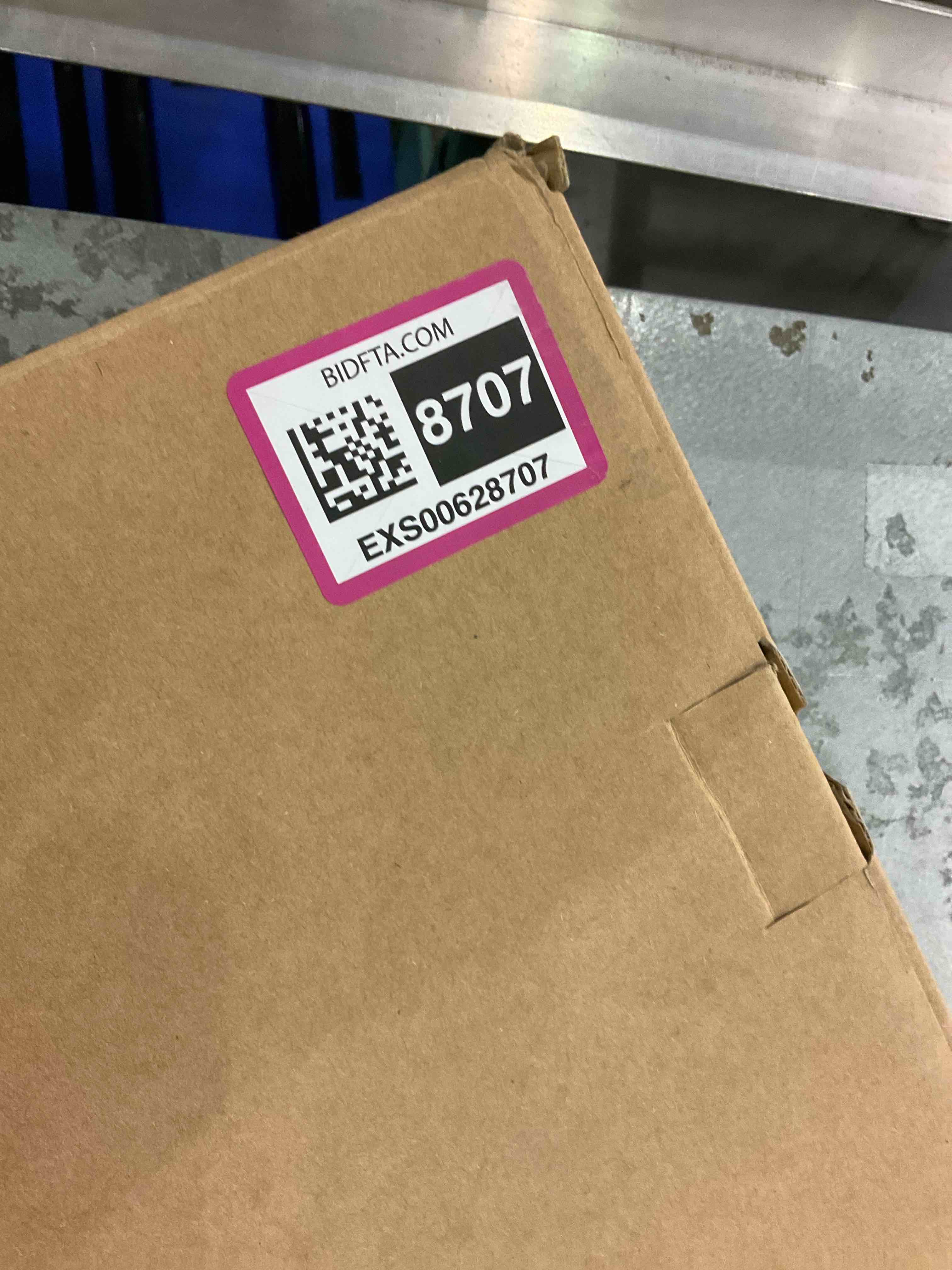 https://s3.amazonaws.com/lotting-images-prod/bidfta/EXS00628707_1695989147830.jpeg