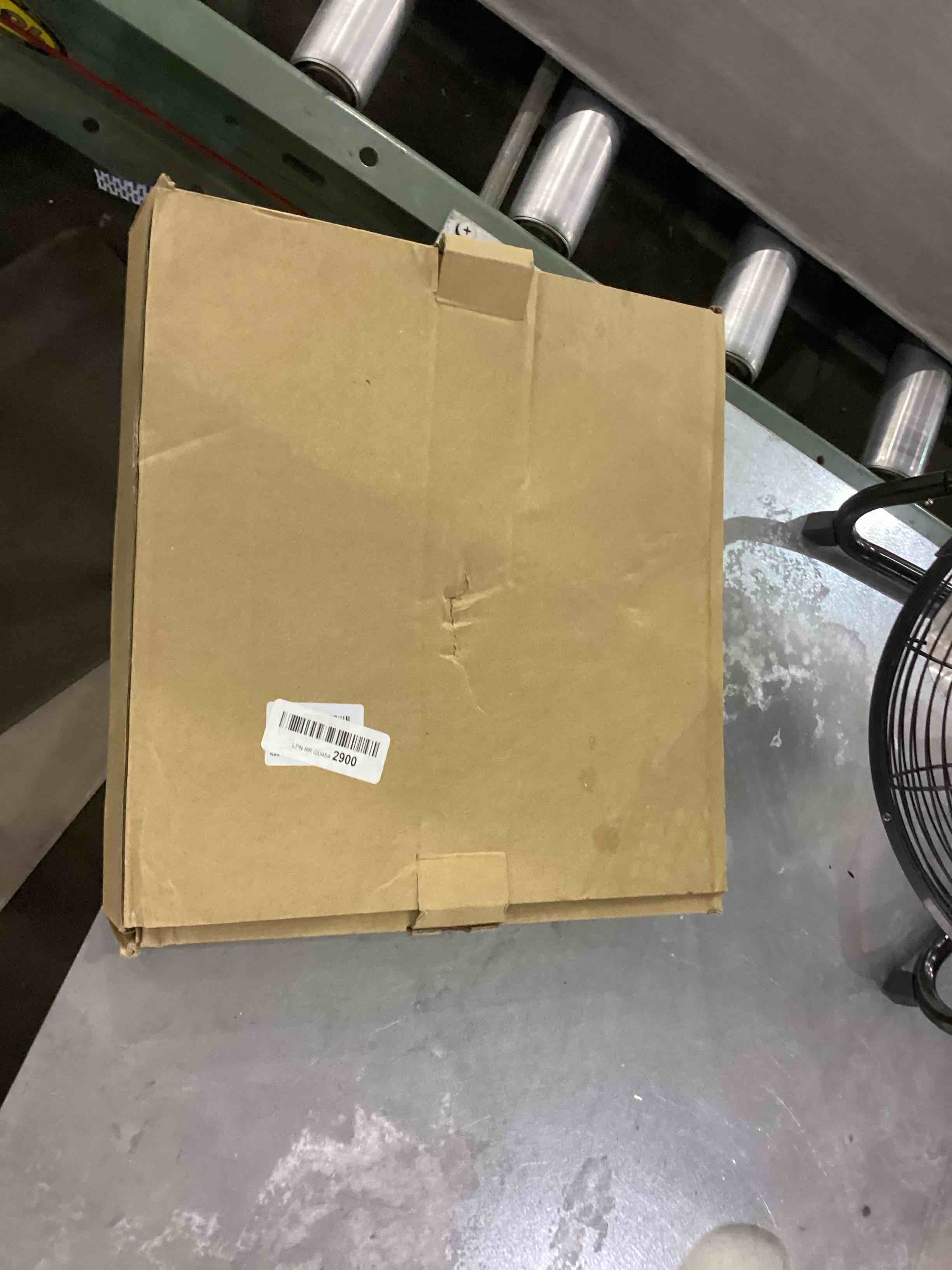 https://s3.amazonaws.com/lotting-images-prod/bidfta/EXS00628764_1695382122333.jpeg