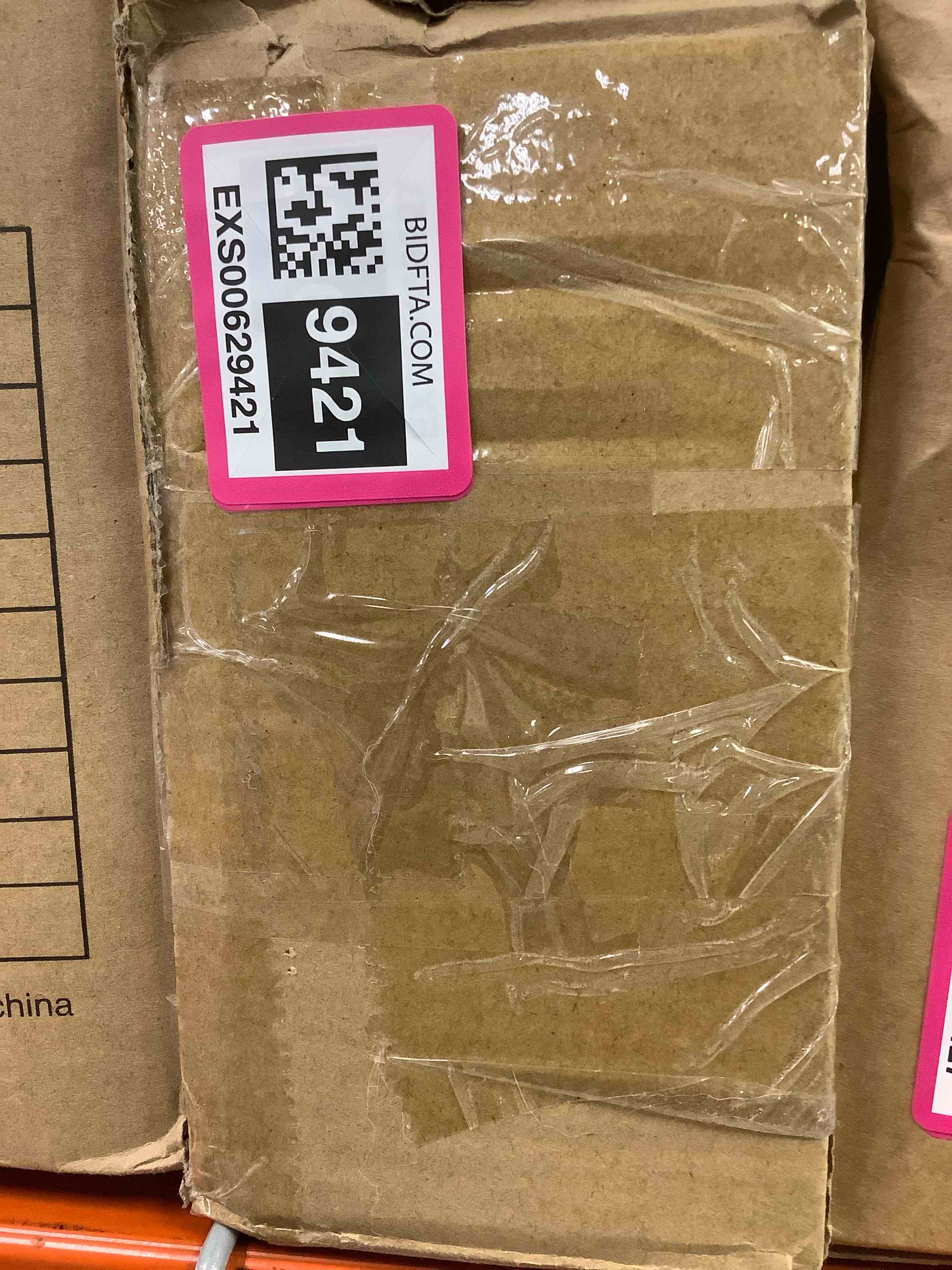 https://s3.amazonaws.com/lotting-images-prod/bidfta/EXS00629421_1697669079965.jpeg