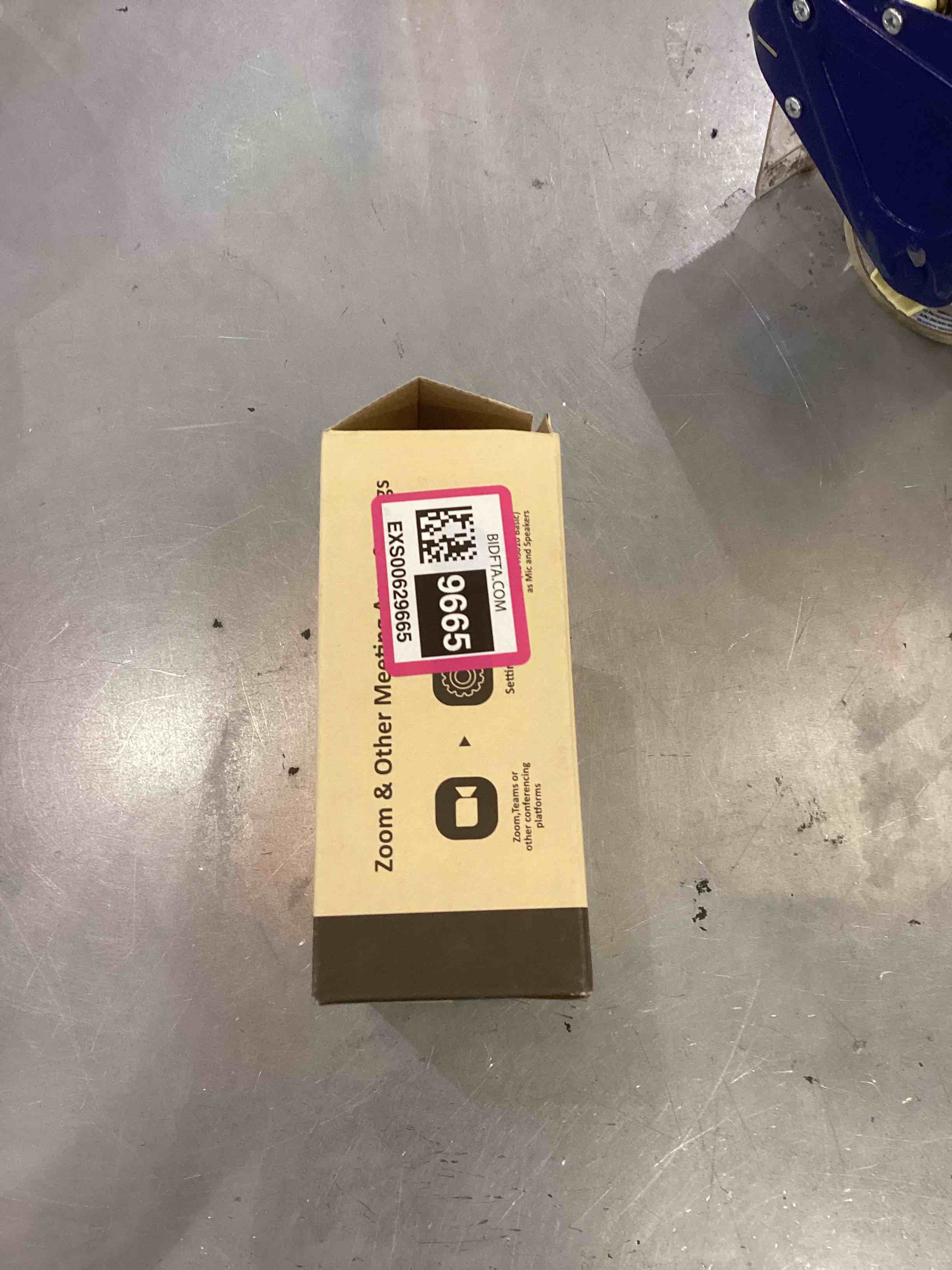 https://s3.amazonaws.com/lotting-images-prod/bidfta/EXS00629665_1695058203220.jpeg