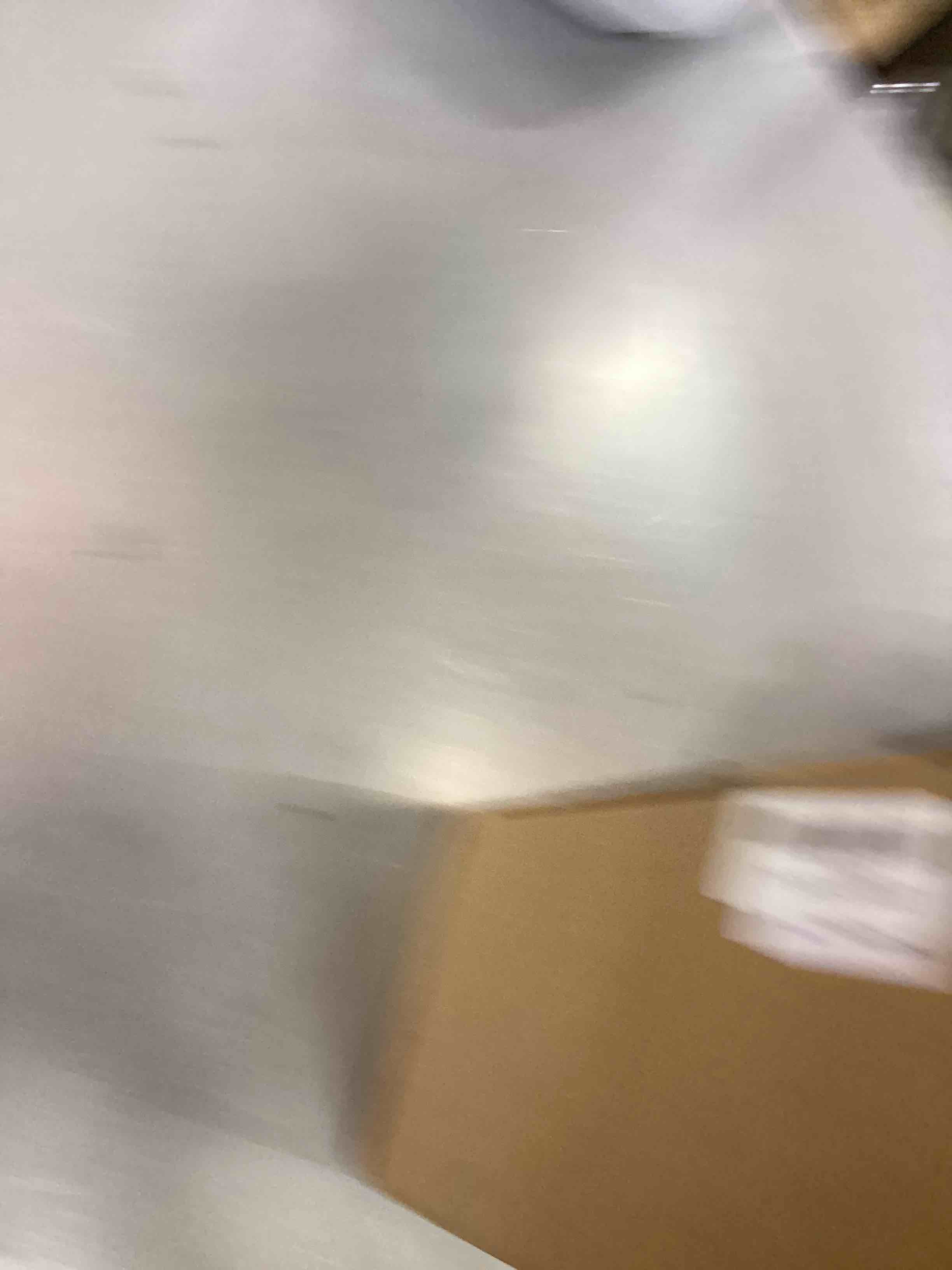 https://s3.amazonaws.com/lotting-images-prod/bidfta/EXS00629737_1695064028322.jpeg