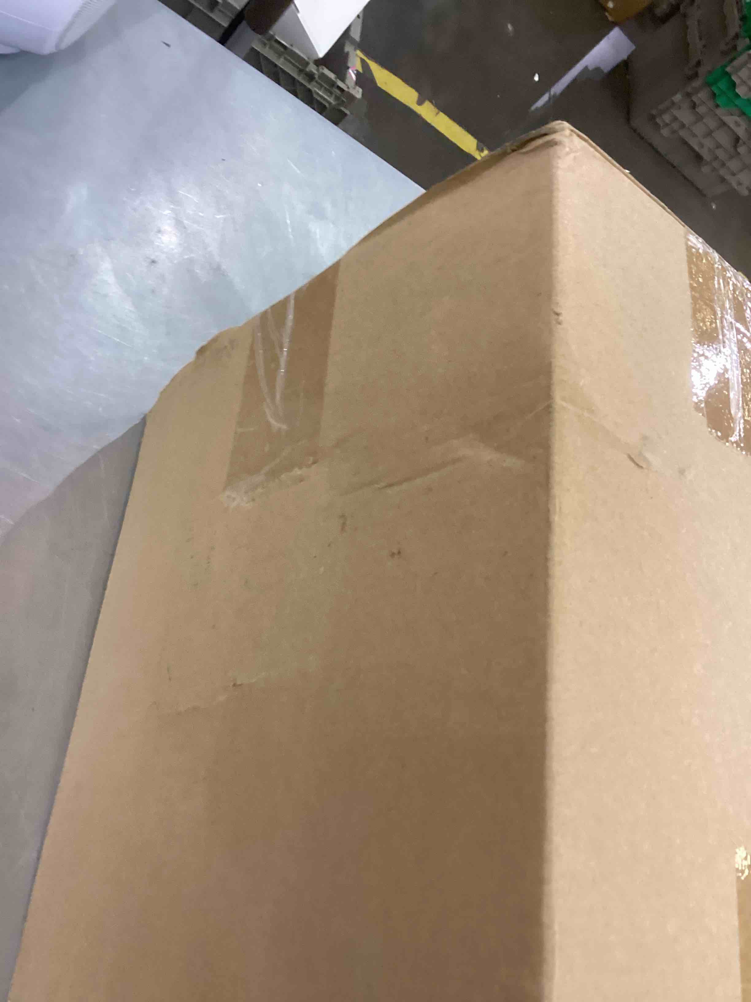 https://s3.amazonaws.com/lotting-images-prod/bidfta/EXS00629739_1695064185322.jpeg
