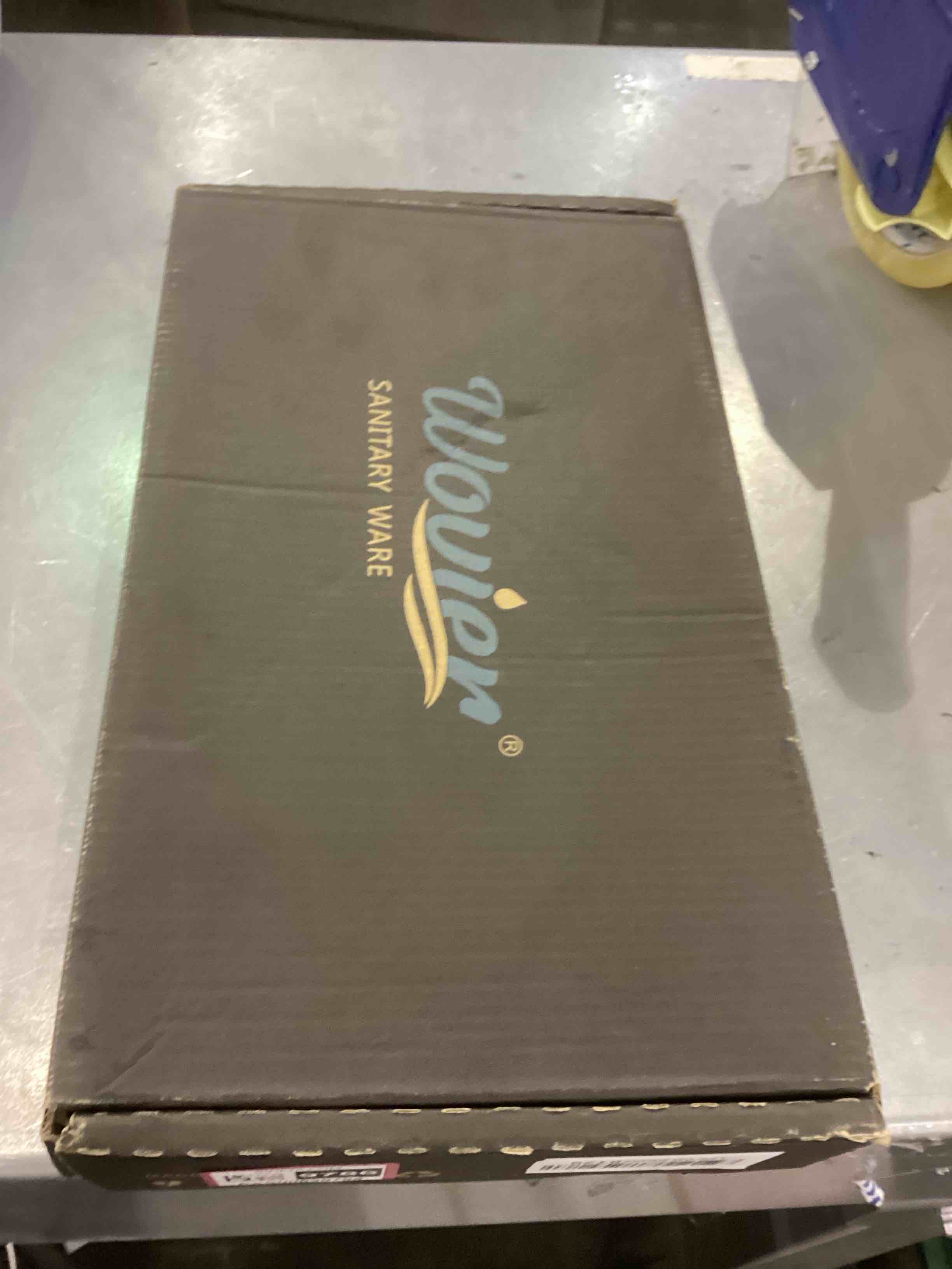 https://s3.amazonaws.com/lotting-images-prod/bidfta/EXS00629786_1695125029060.jpeg