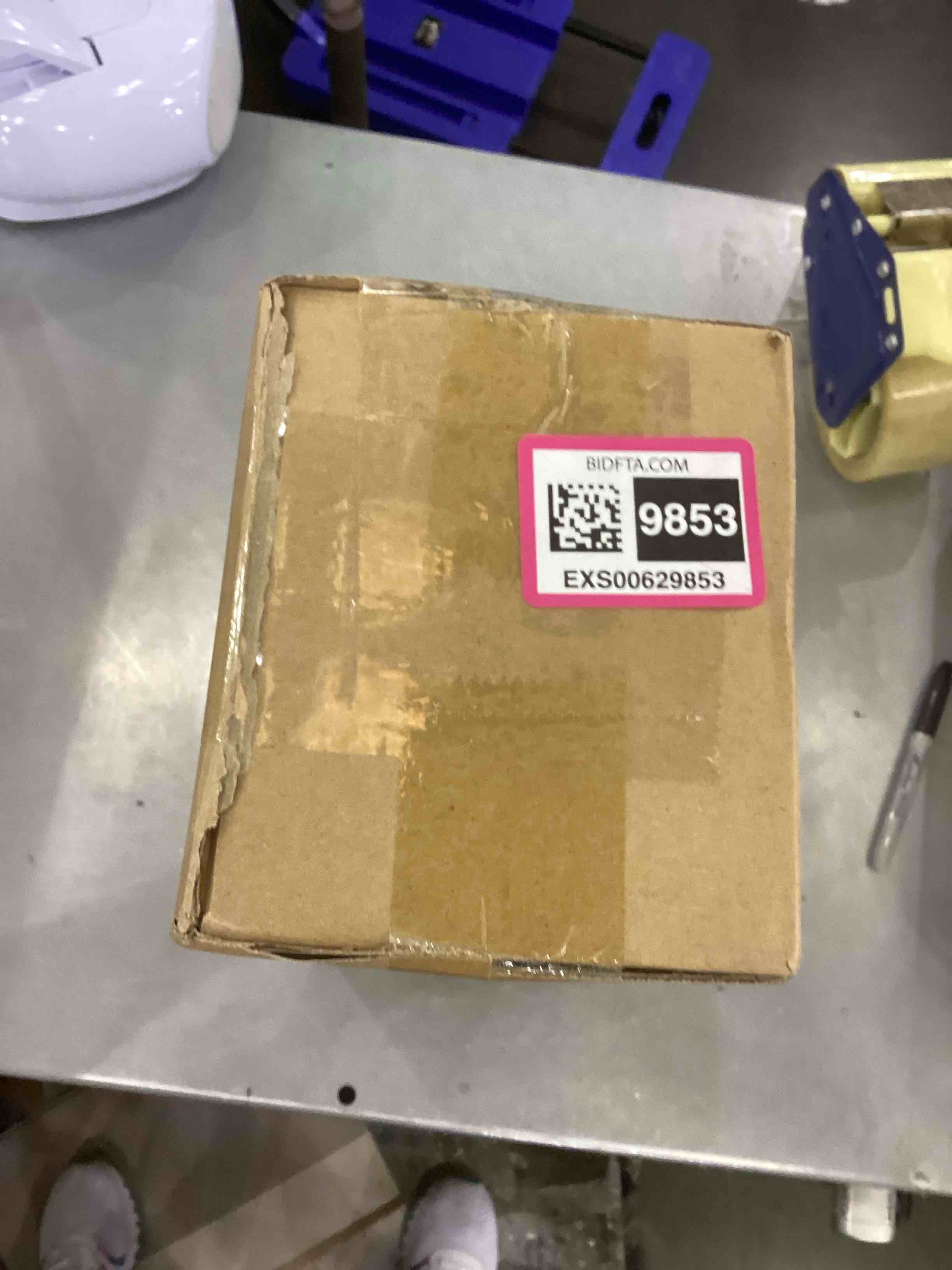 https://s3.amazonaws.com/lotting-images-prod/bidfta/EXS00629853_1695130882195.jpeg