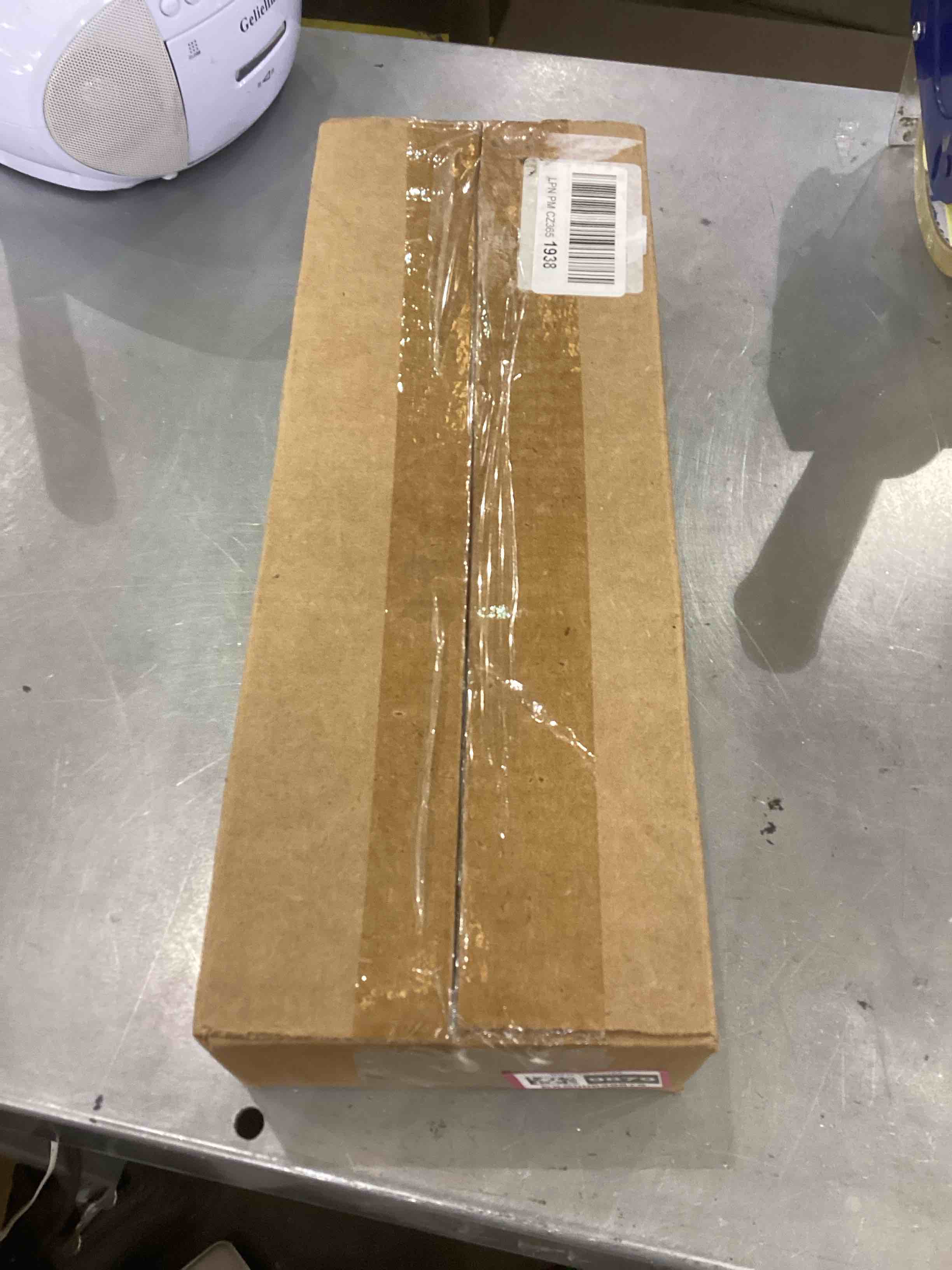 https://s3.amazonaws.com/lotting-images-prod/bidfta/EXS00629879_1695132829709.jpeg