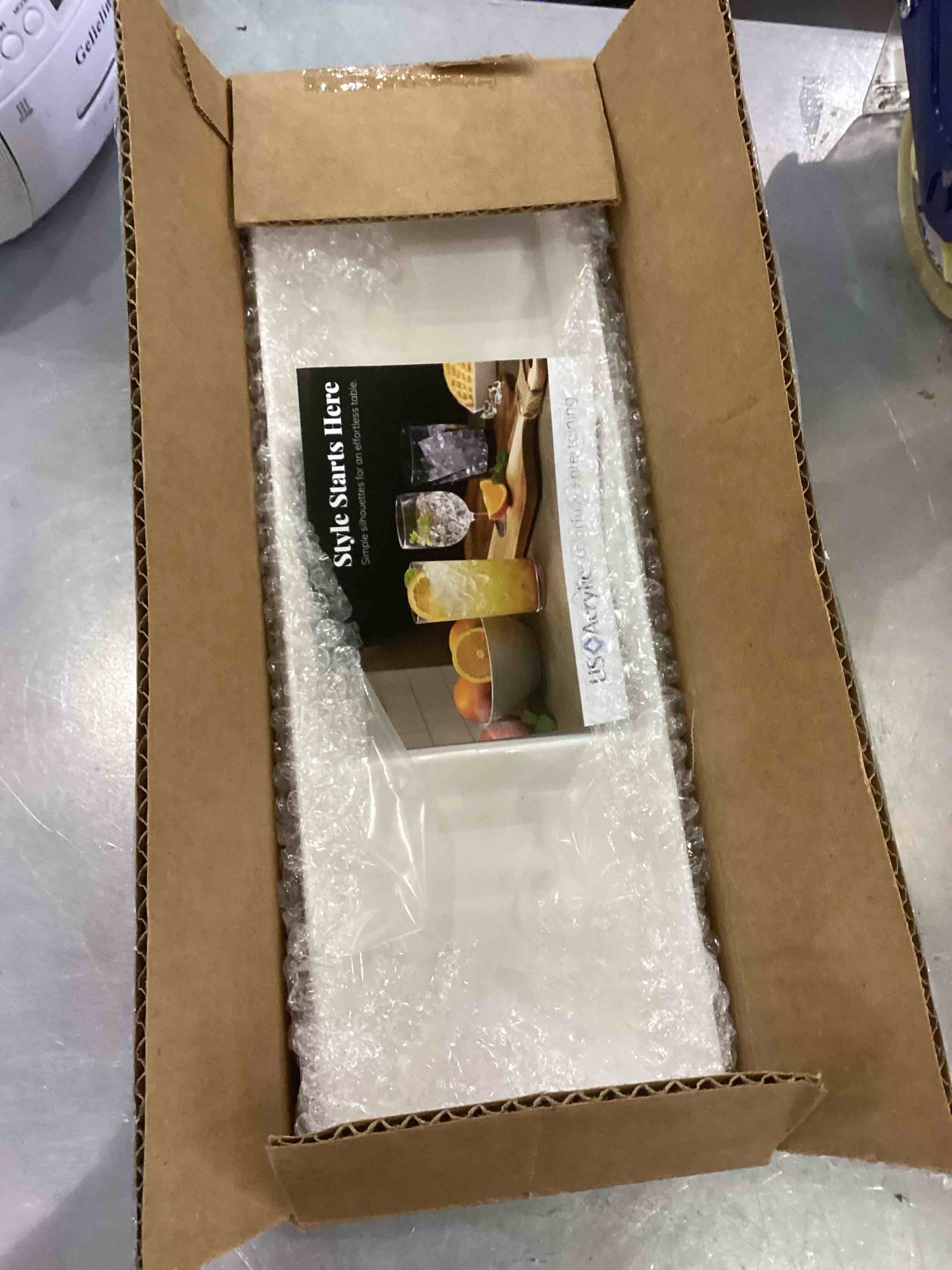 https://s3.amazonaws.com/lotting-images-prod/bidfta/EXS00629879_1695132842444.jpeg