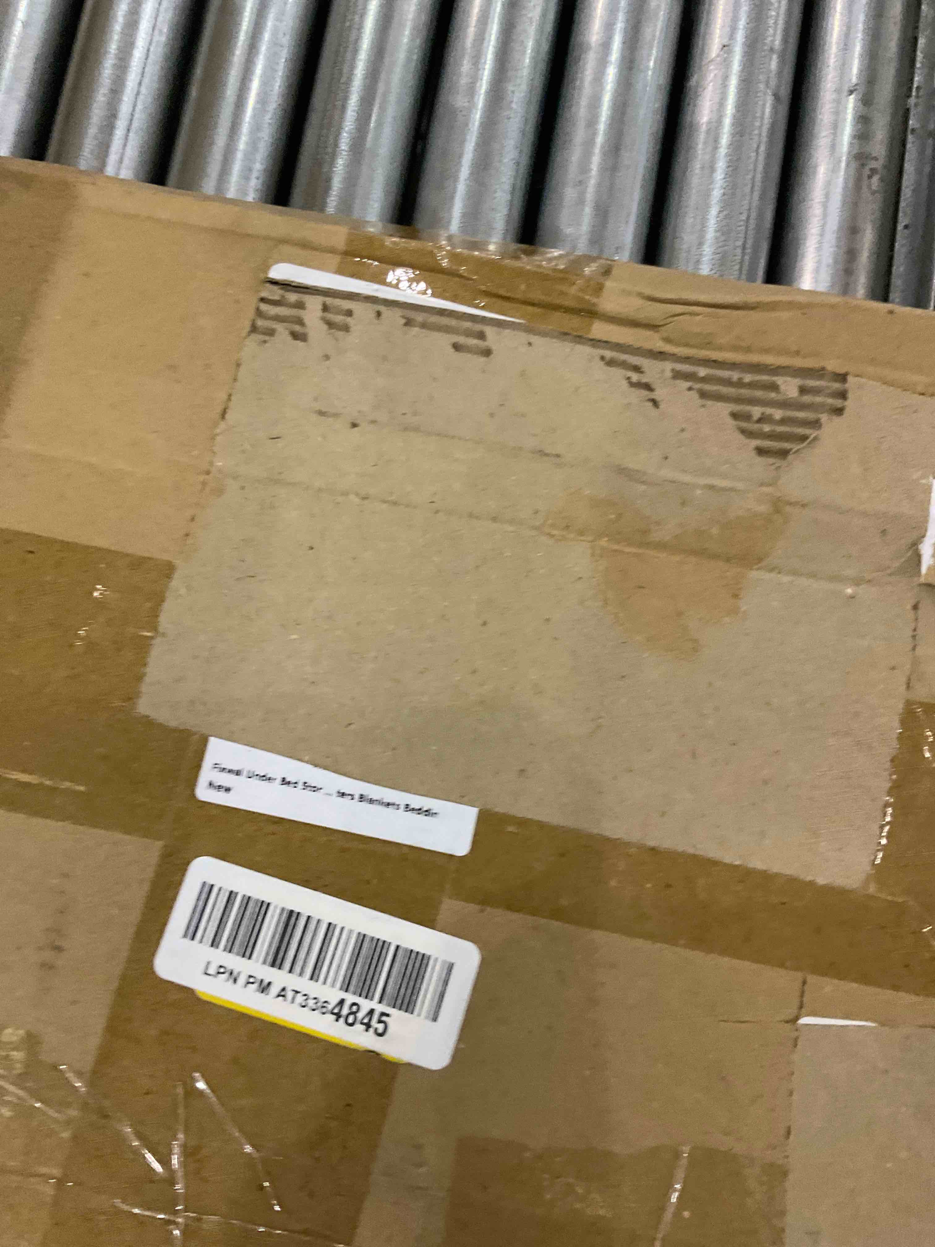 https://s3.amazonaws.com/lotting-images-prod/bidfta/EXS00630541_1694521310834.jpeg