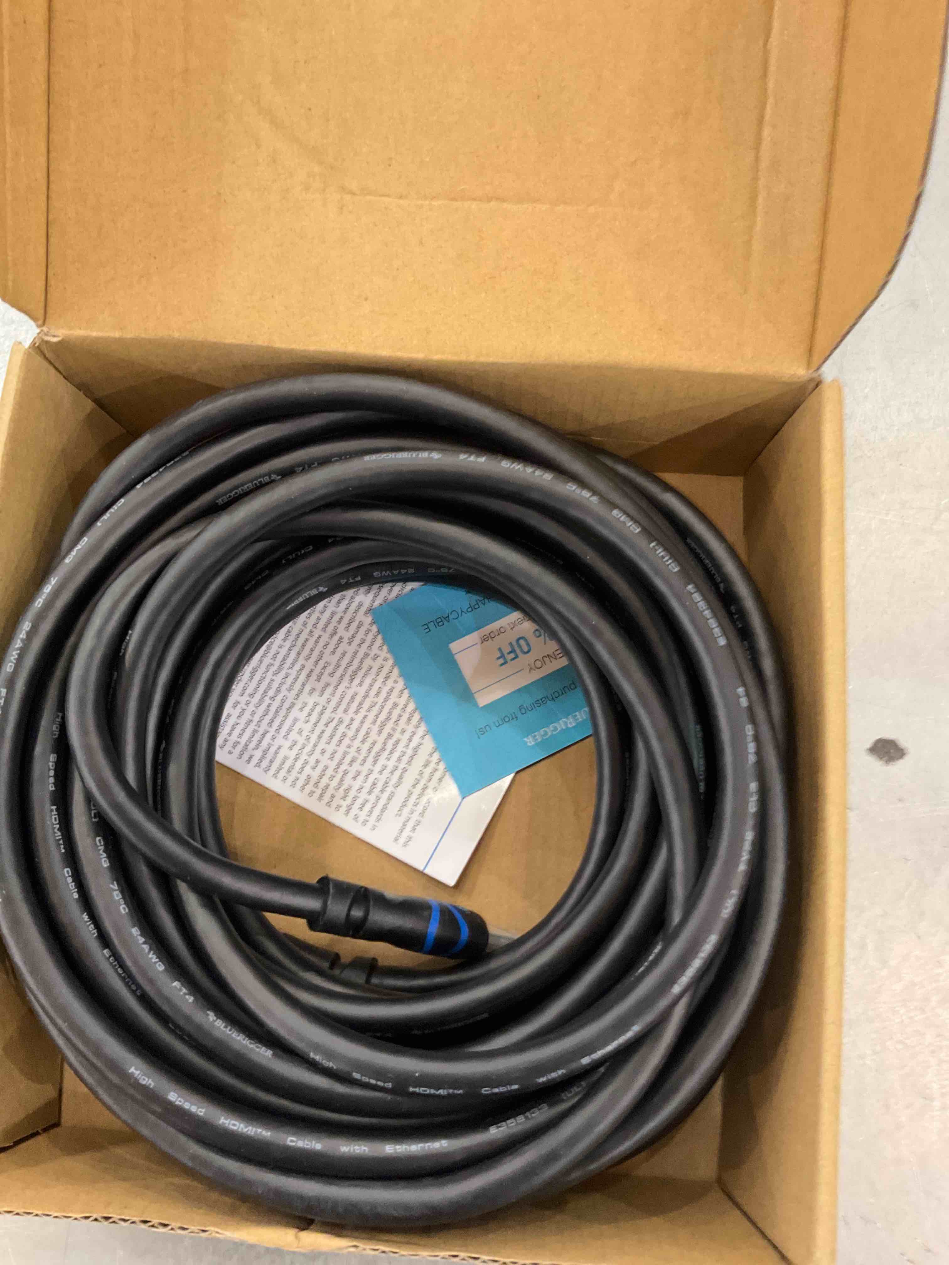 https://s3.amazonaws.com/lotting-images-prod/bidfta/EXS00632128_1694630507443.jpeg