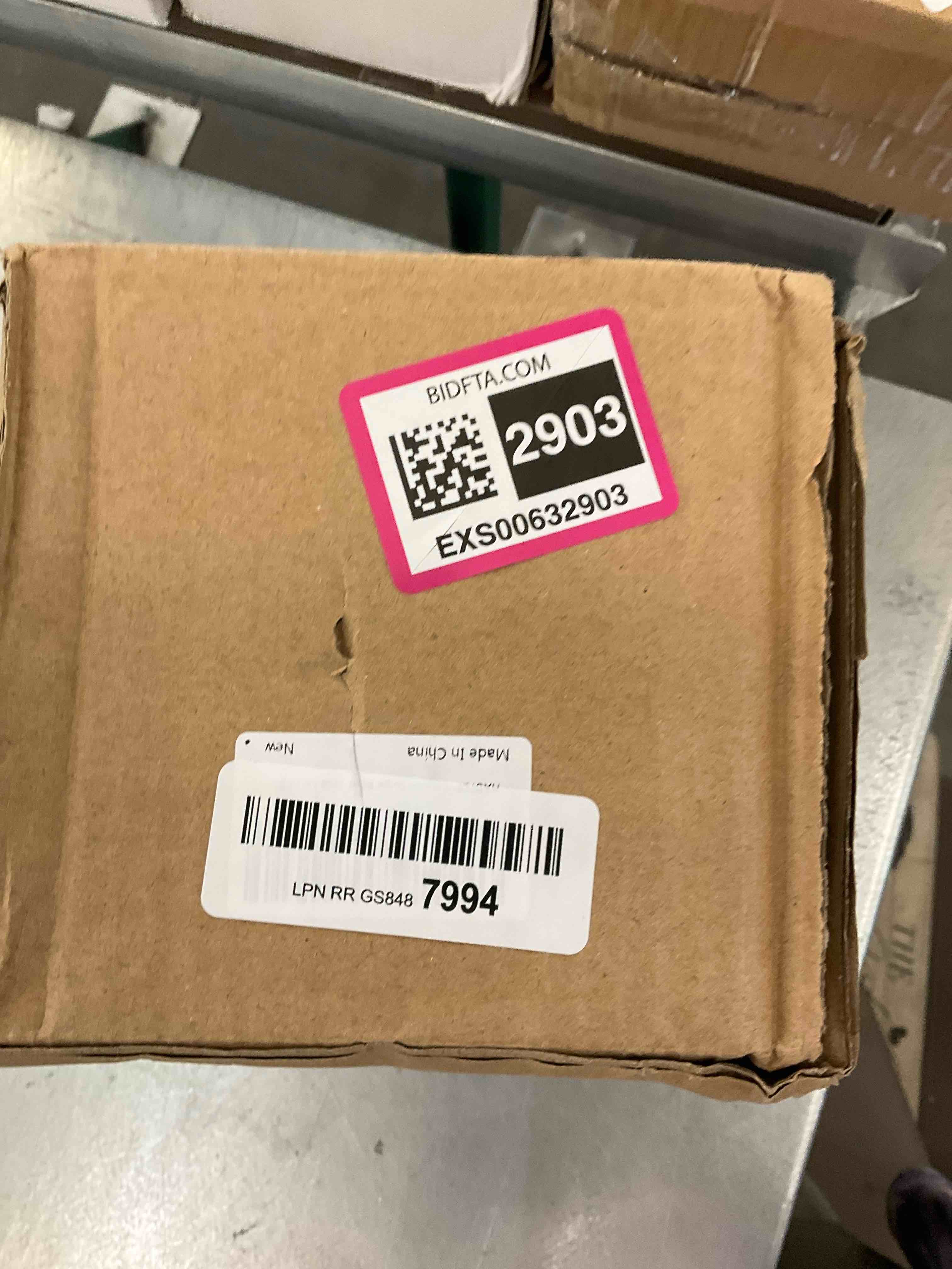 https://s3.amazonaws.com/lotting-images-prod/bidfta/EXS00632903_1696957862038.jpeg