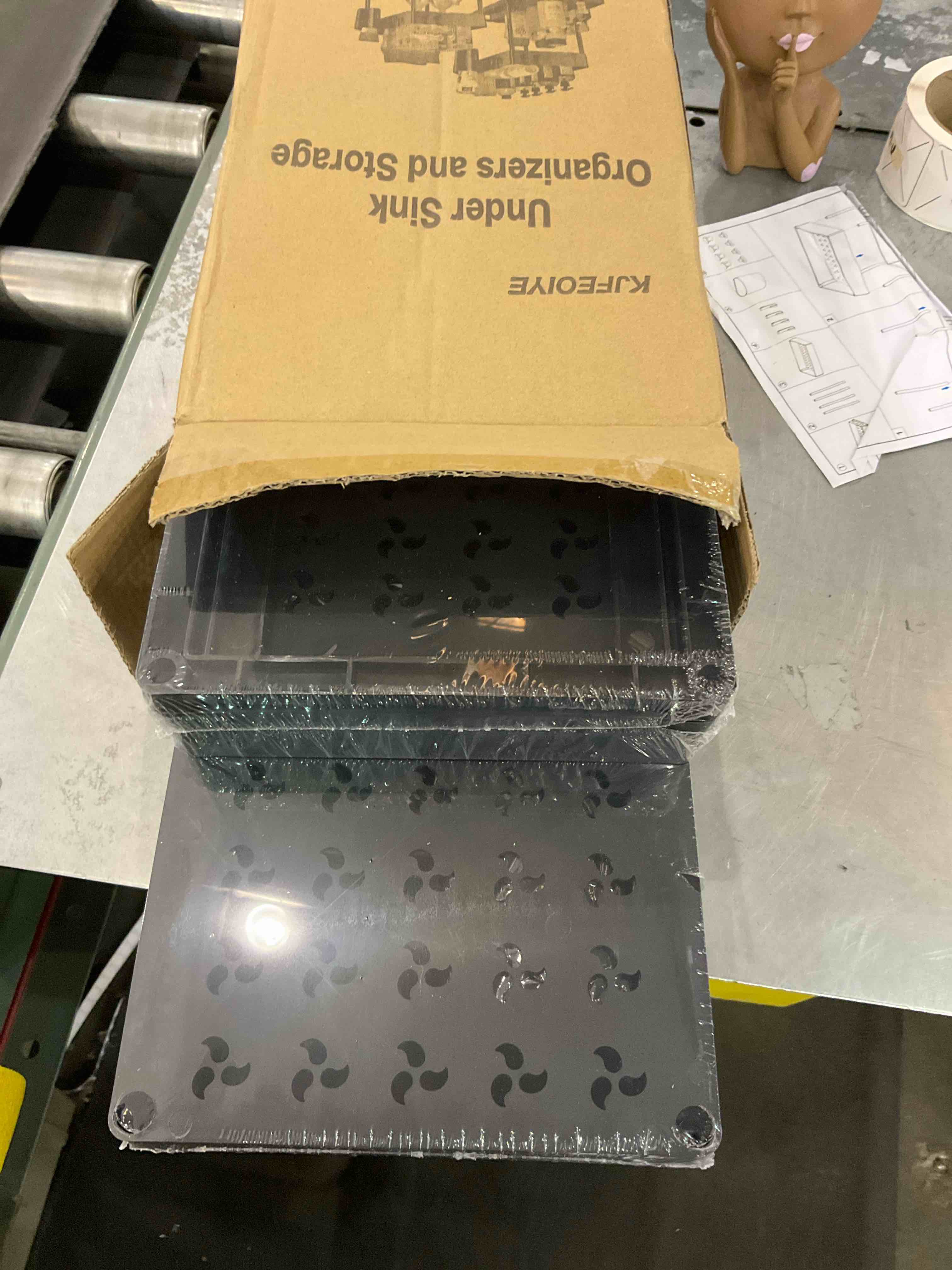 https://s3.amazonaws.com/lotting-images-prod/bidfta/EXS00633449_1696944866671.jpeg