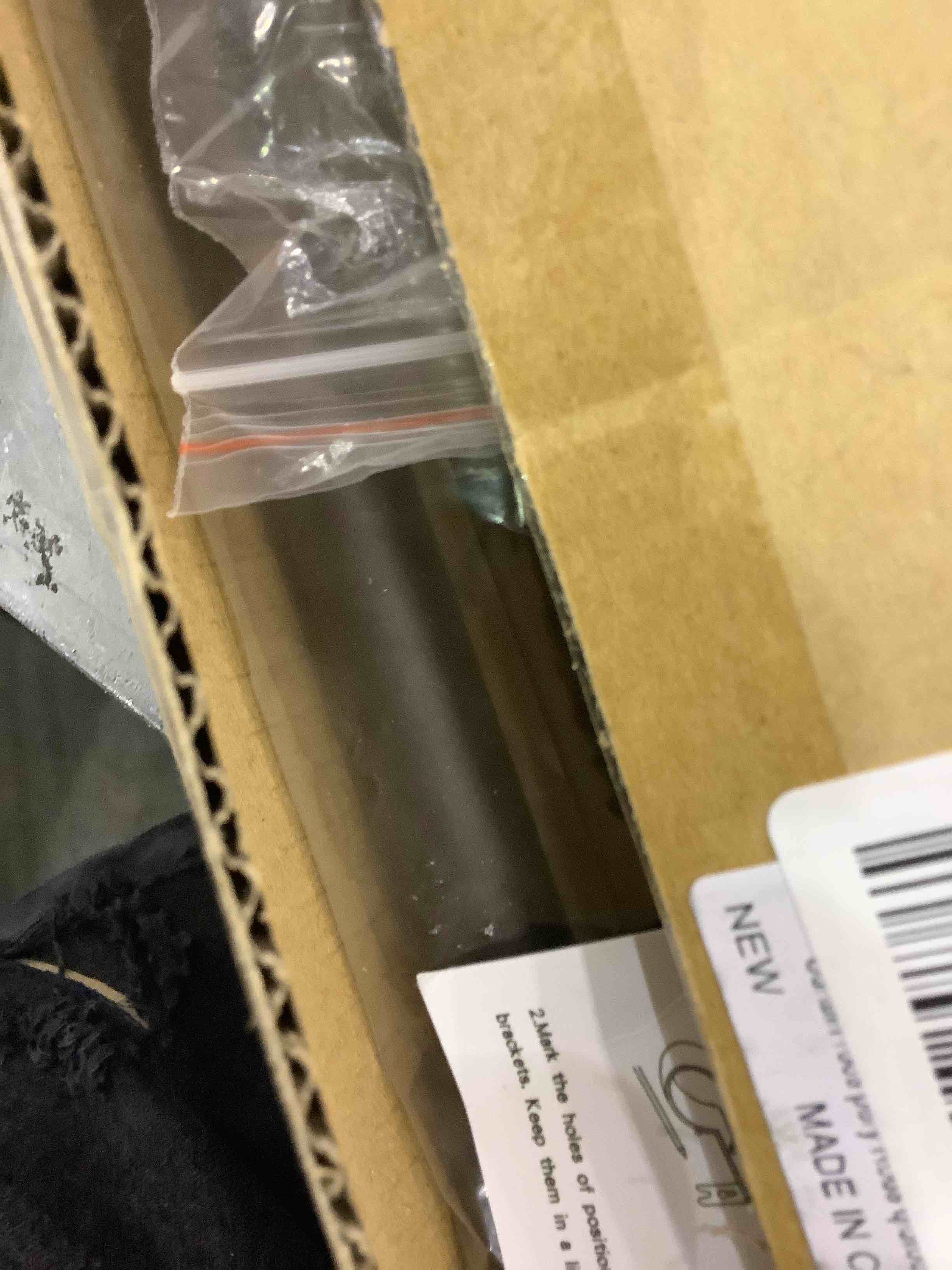 https://s3.amazonaws.com/lotting-images-prod/bidfta/EXS00633845_1695039447007.jpeg
