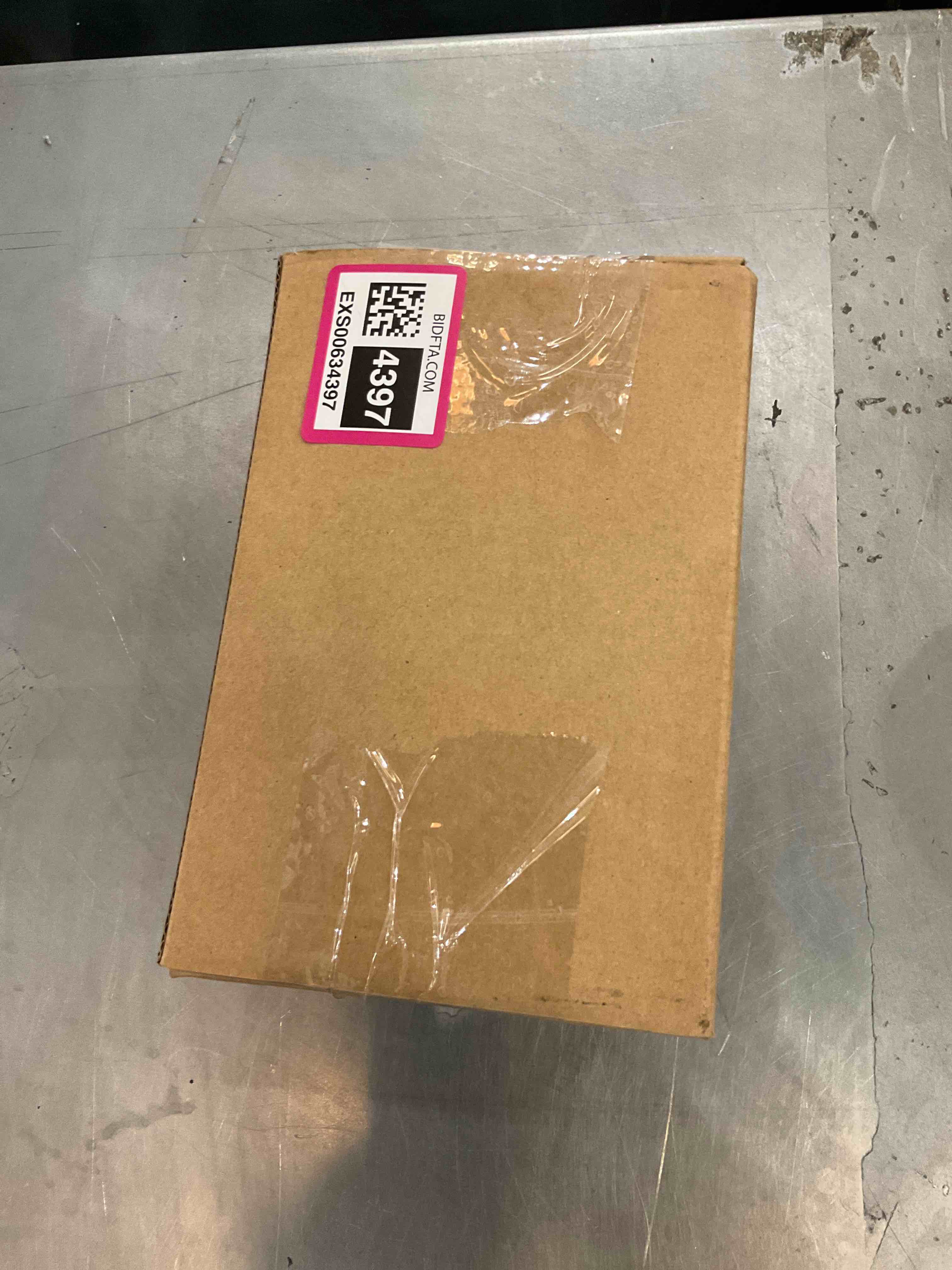 https://s3.amazonaws.com/lotting-images-prod/bidfta/EXS00634397_1694713471343.jpeg