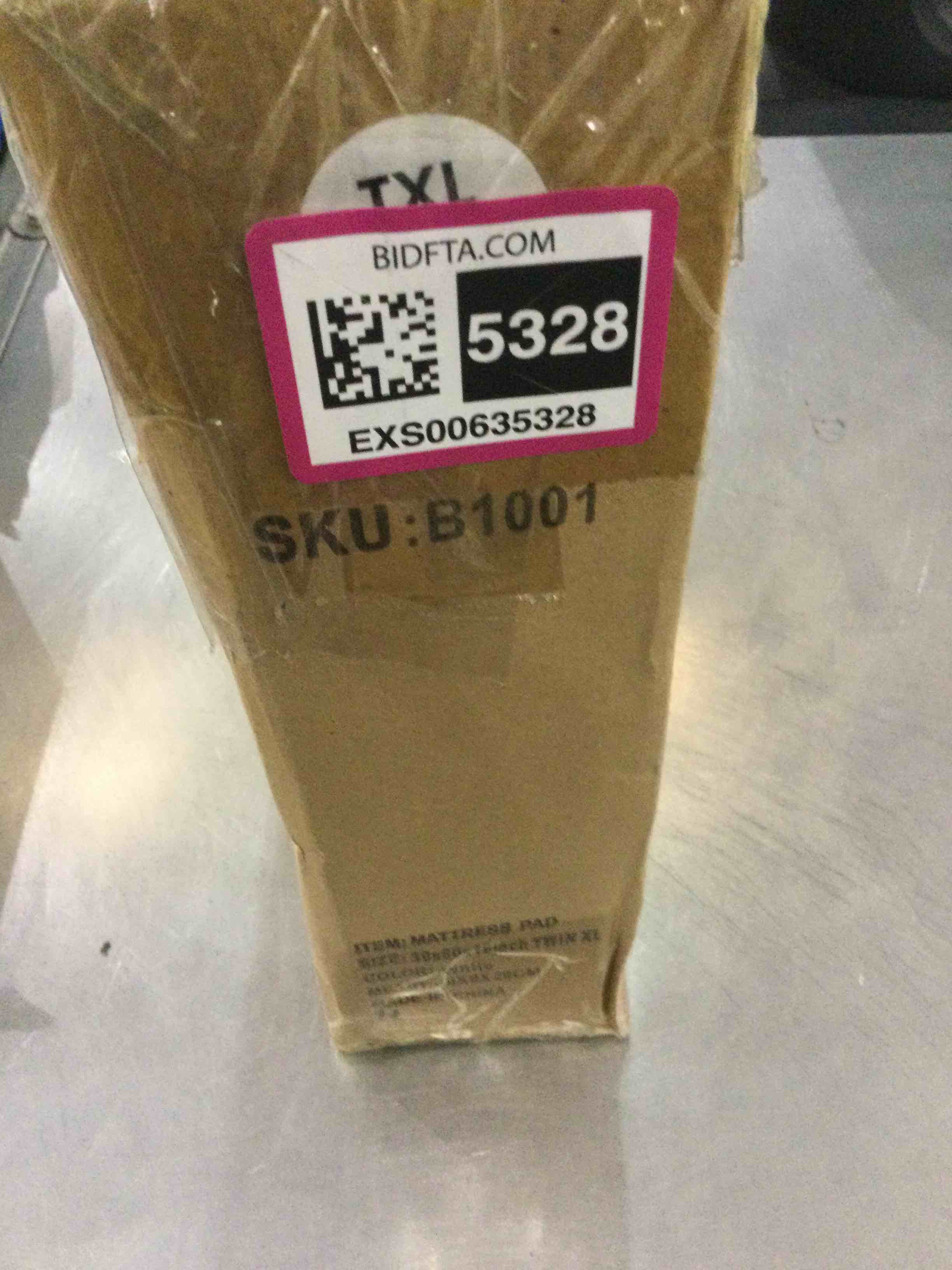 https://s3.amazonaws.com/lotting-images-prod/bidfta/EXS00635328_1694711107885.jpeg