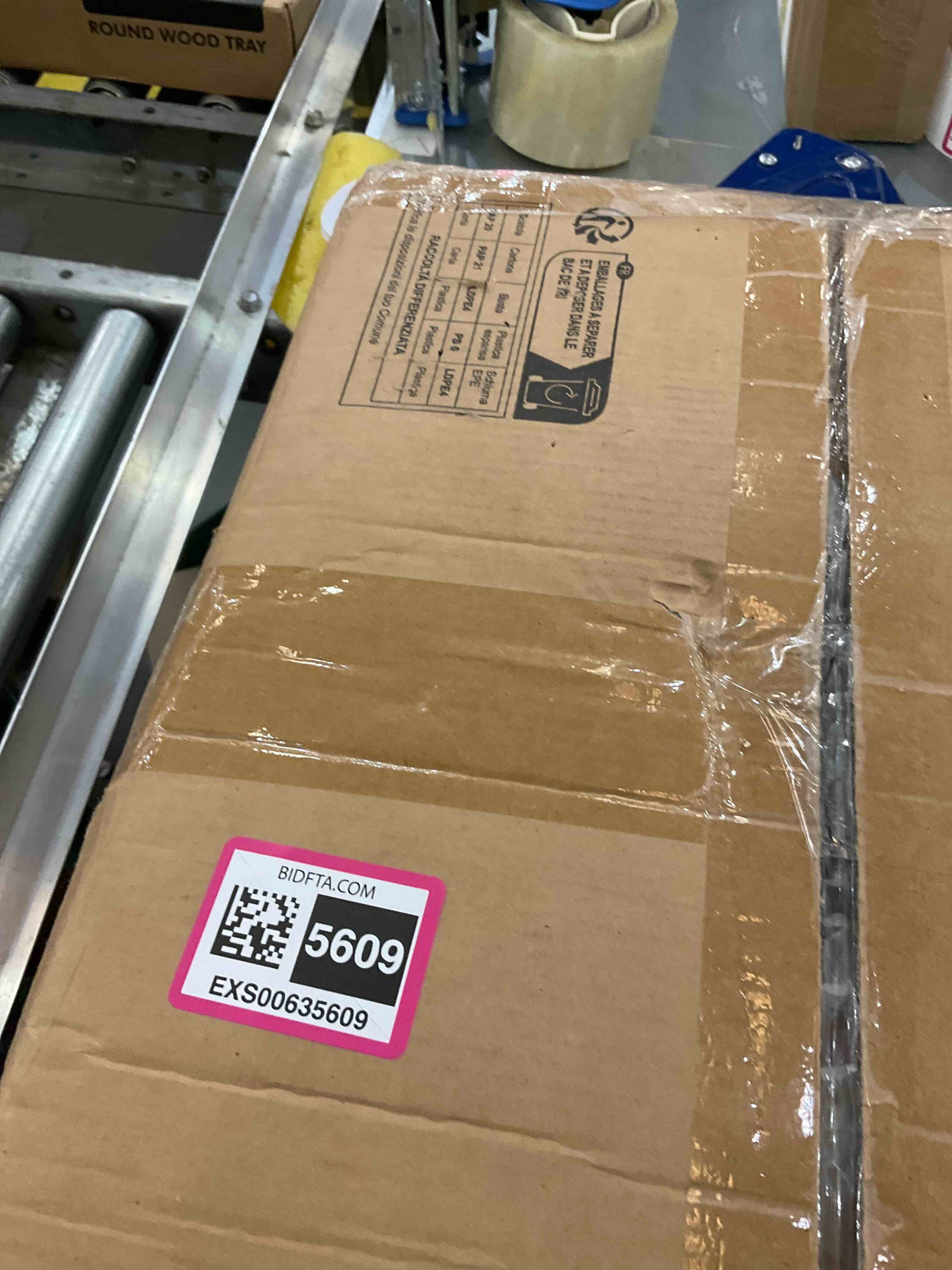 https://s3.amazonaws.com/lotting-images-prod/bidfta/EXS00635609_1694457964190.jpeg