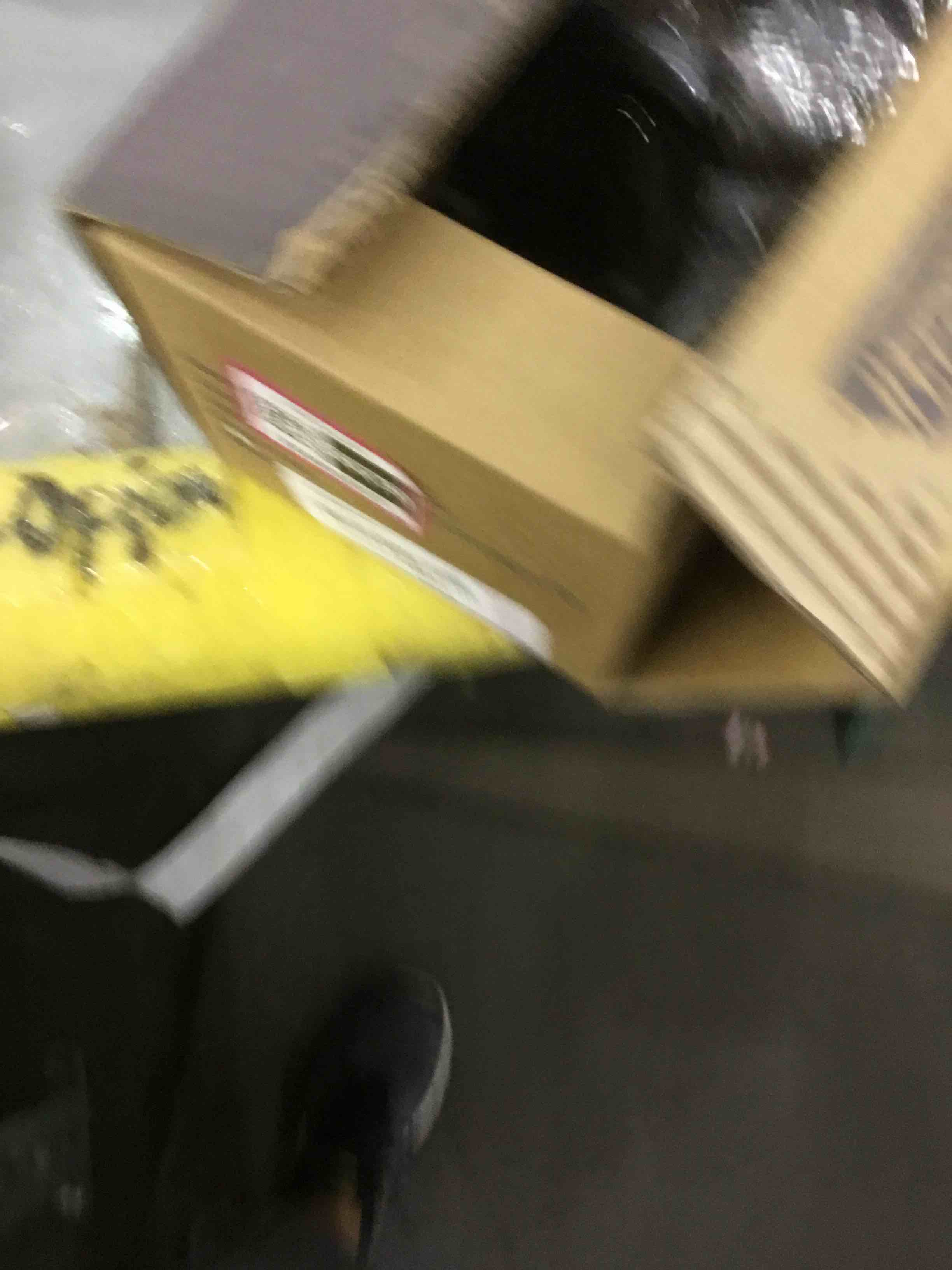 https://s3.amazonaws.com/lotting-images-prod/bidfta/EXS00635679_1694527904162.jpeg