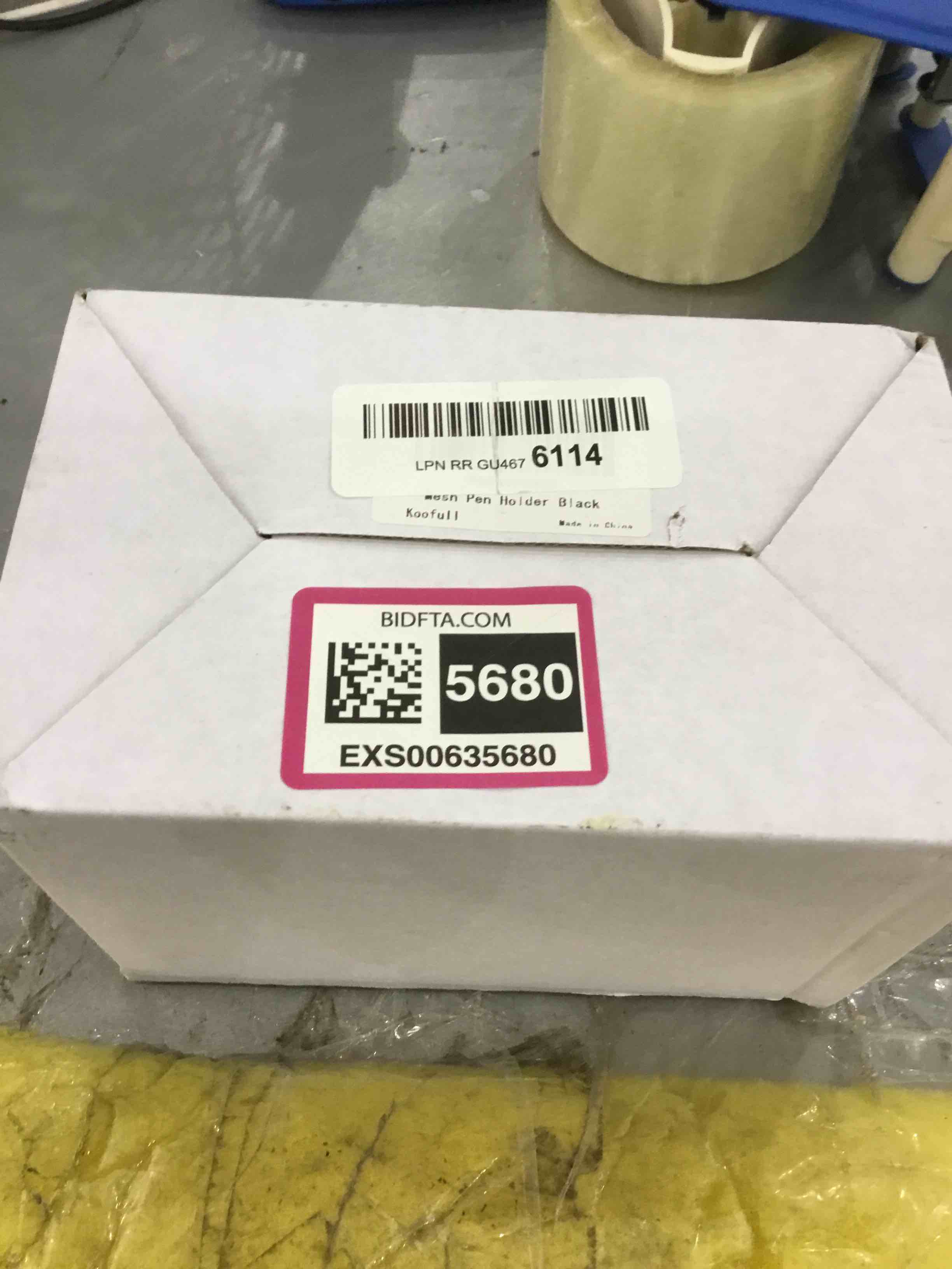 https://s3.amazonaws.com/lotting-images-prod/bidfta/EXS00635680_1694527985330.jpeg