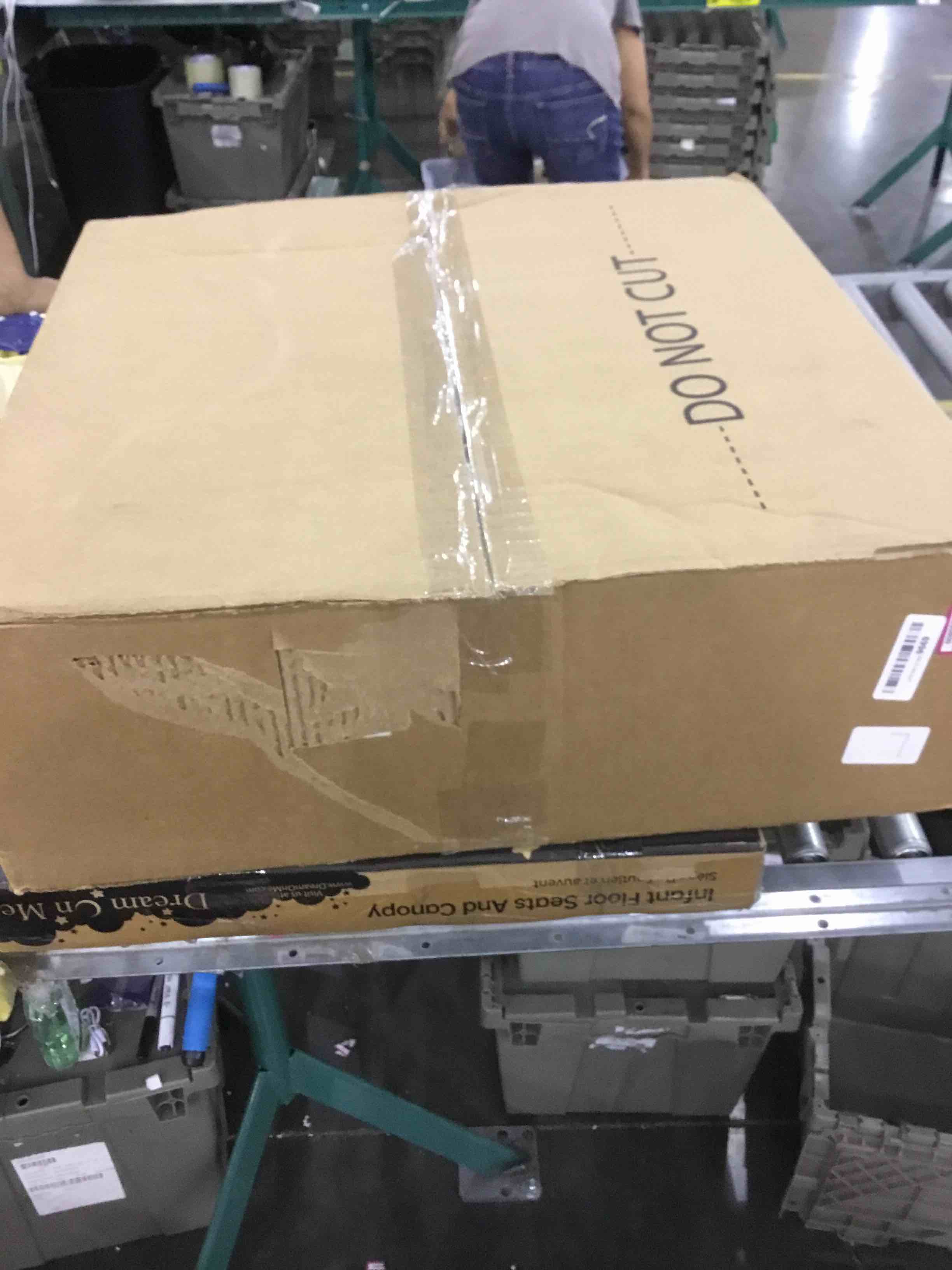 https://s3.amazonaws.com/lotting-images-prod/bidfta/EXS00635800_1694604155301.jpeg
