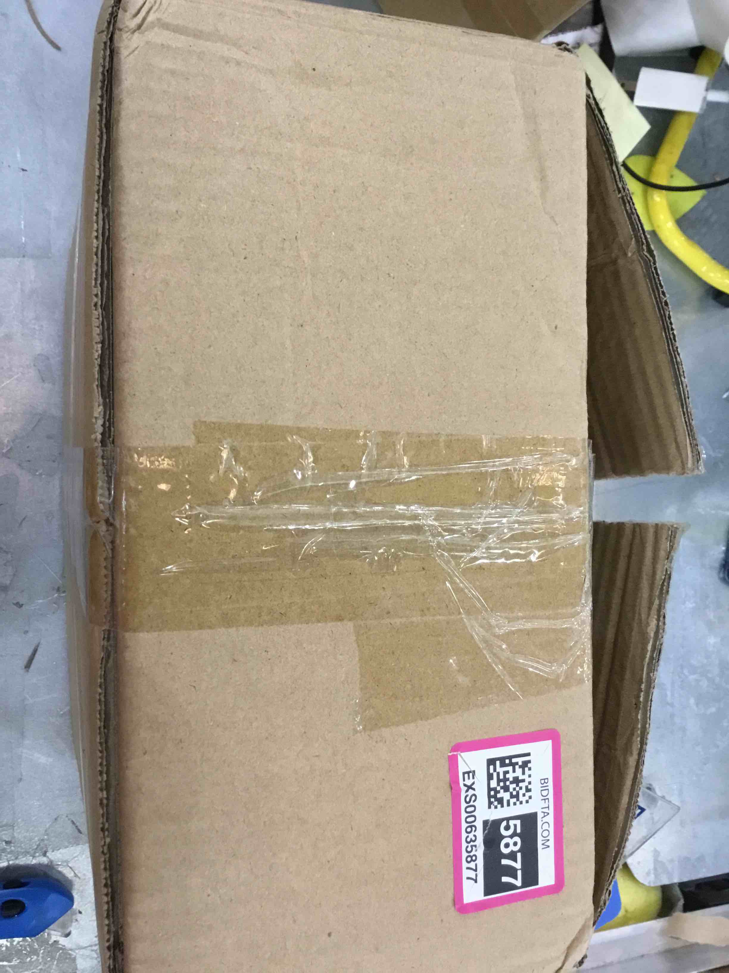 https://s3.amazonaws.com/lotting-images-prod/bidfta/EXS00635877_1694629617862.jpeg