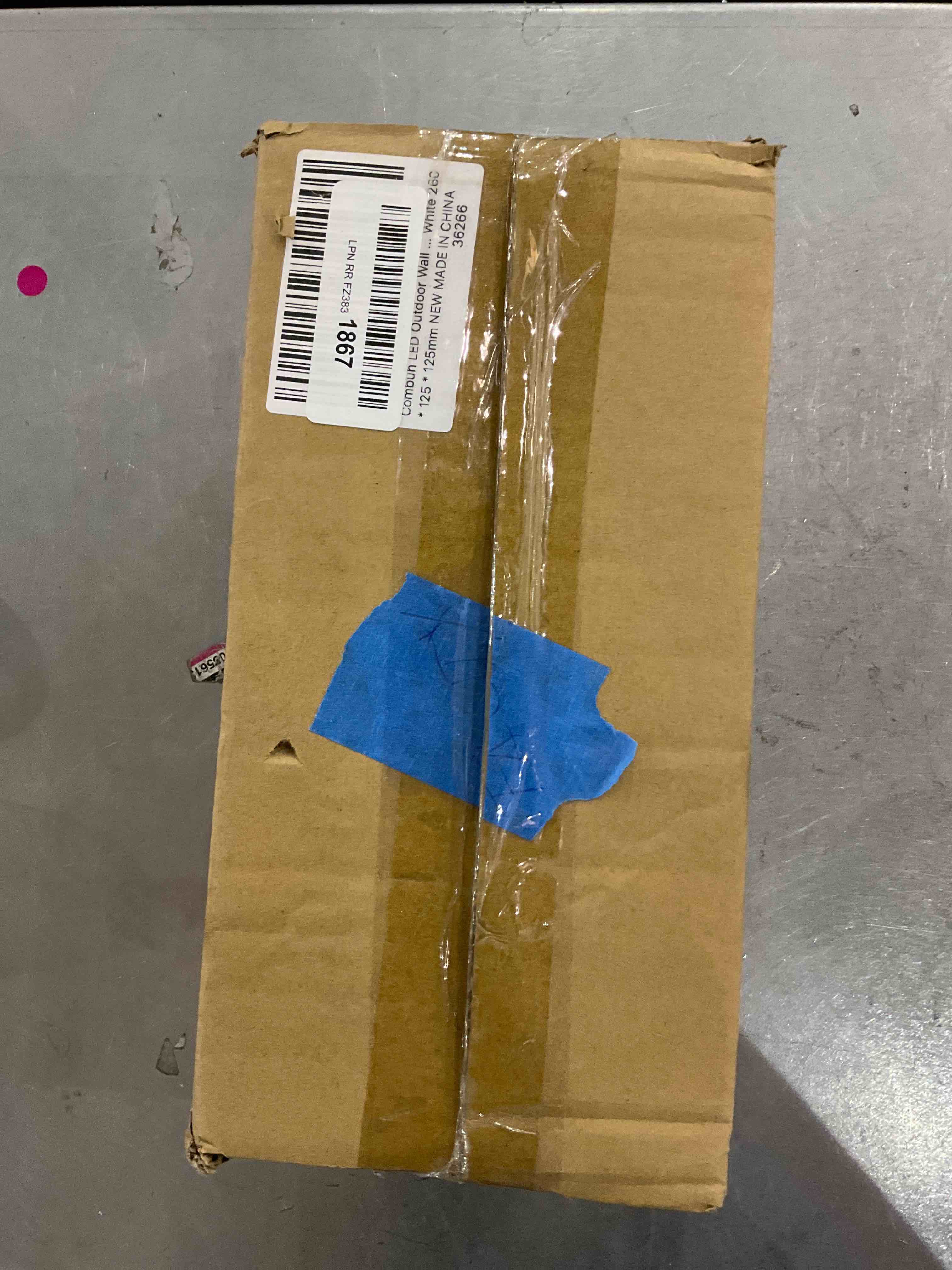 https://s3.amazonaws.com/lotting-images-prod/bidfta/EXS00636132_1694522118179.jpeg
