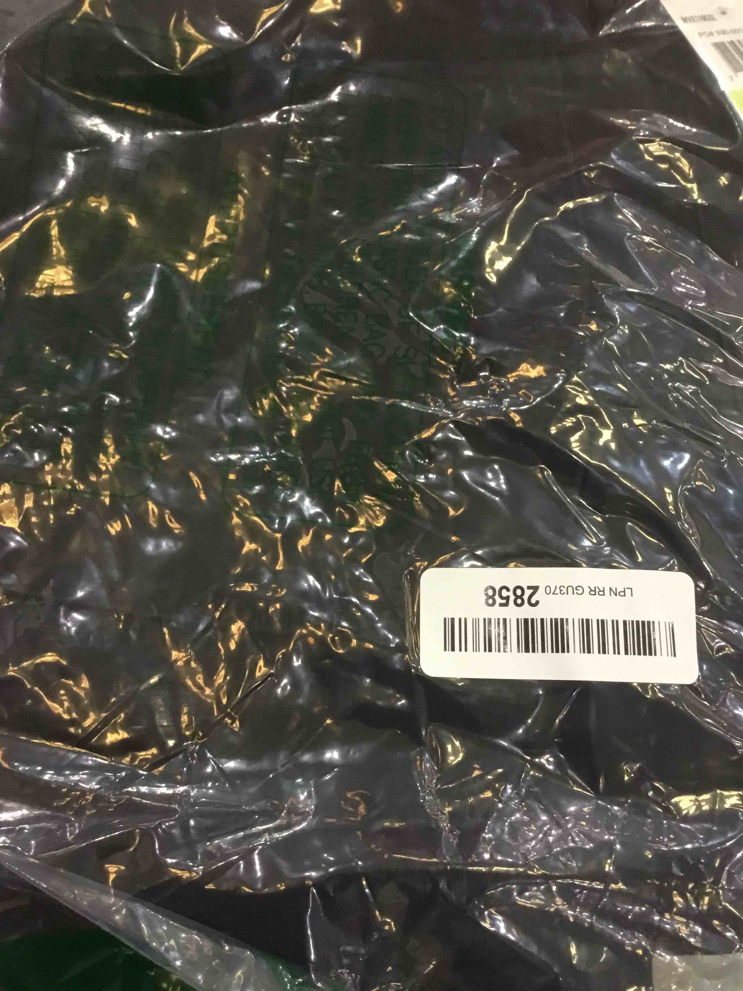 https://s3.amazonaws.com/lotting-images-prod/bidfta/EXS00636339_1694630534785.jpeg