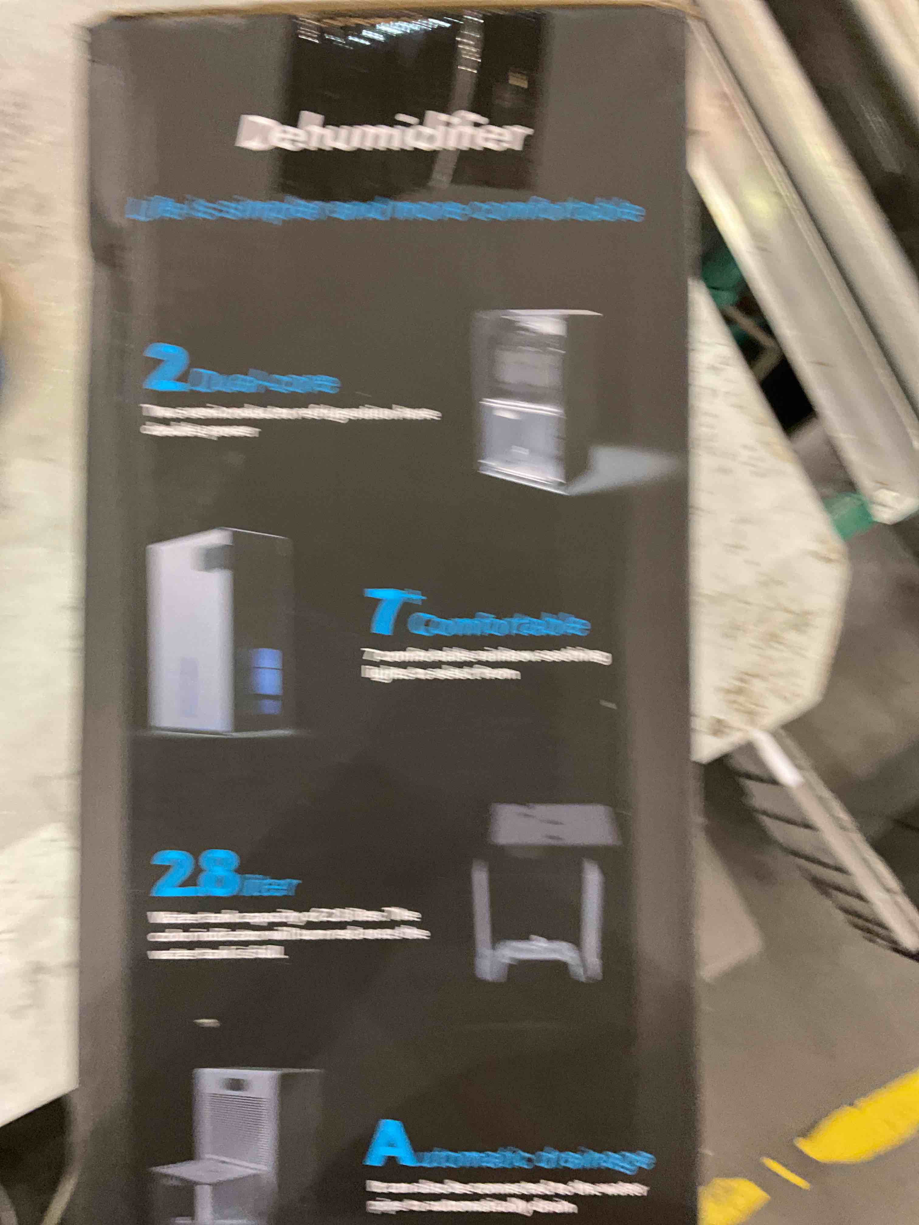 https://s3.amazonaws.com/lotting-images-prod/bidfta/EXS00636546_1694526417518.jpeg