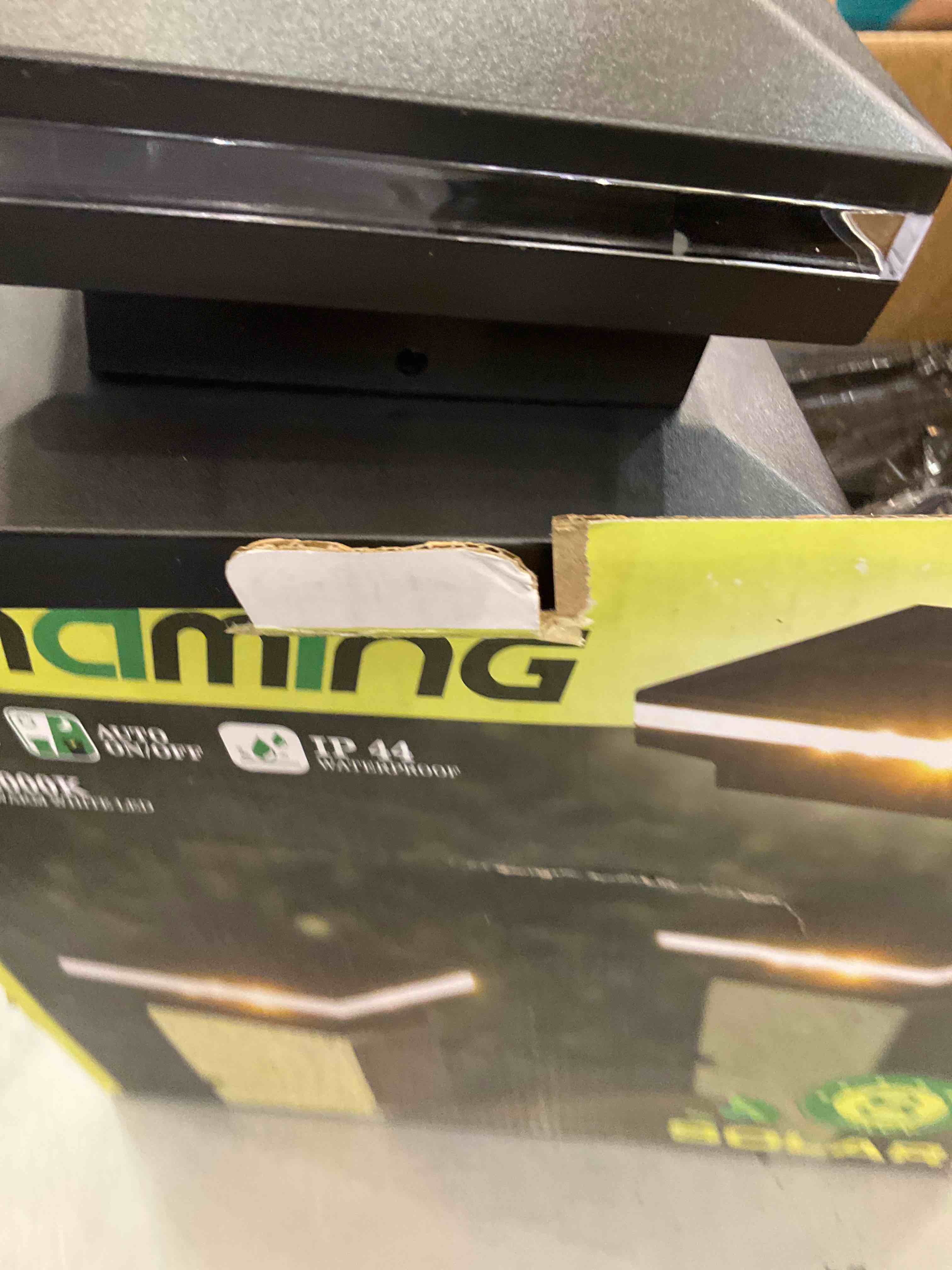 https://s3.amazonaws.com/lotting-images-prod/bidfta/EXS00637178_1695052240928.jpeg