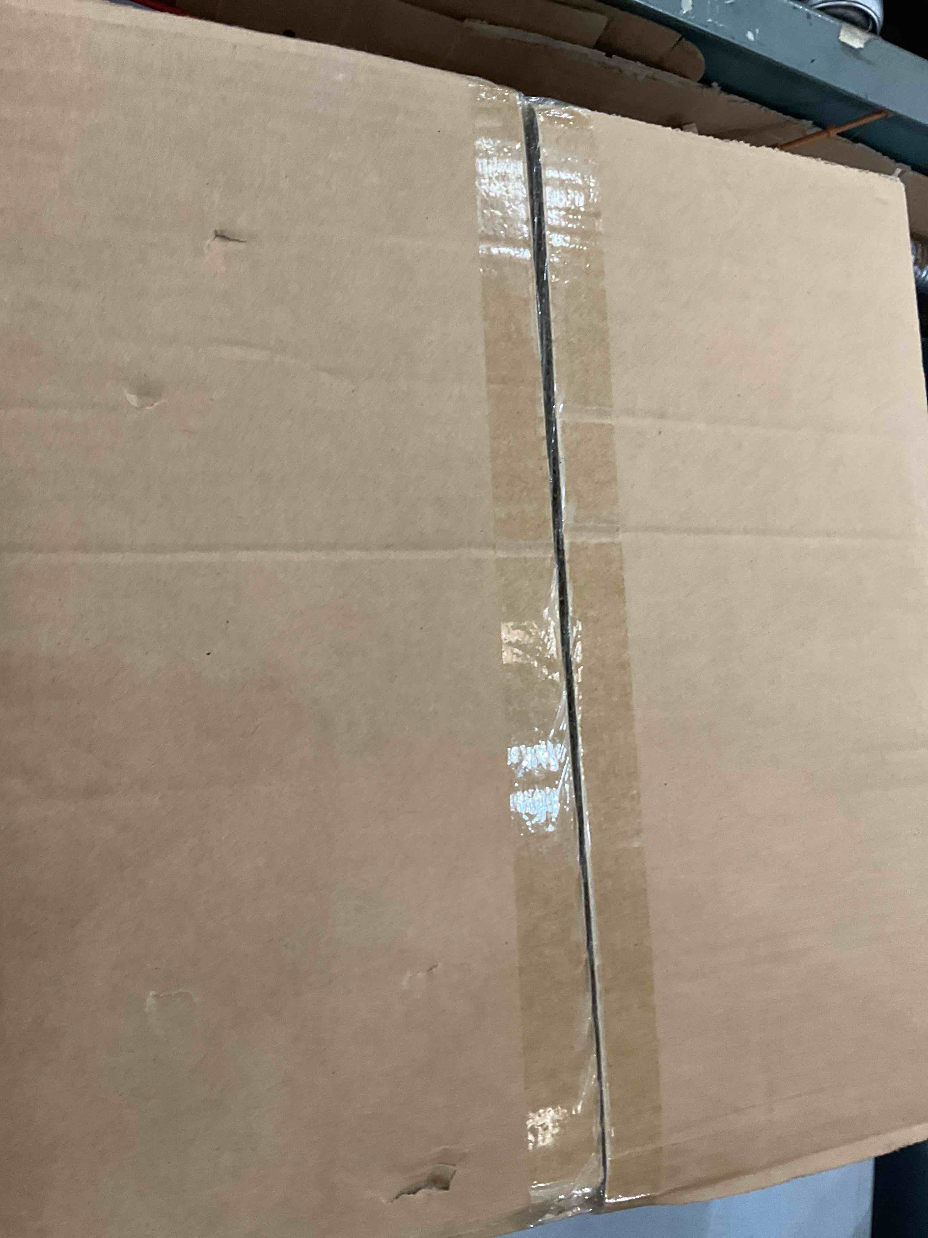 https://s3.amazonaws.com/lotting-images-prod/bidfta/EXS00637252_1695063676012.jpeg