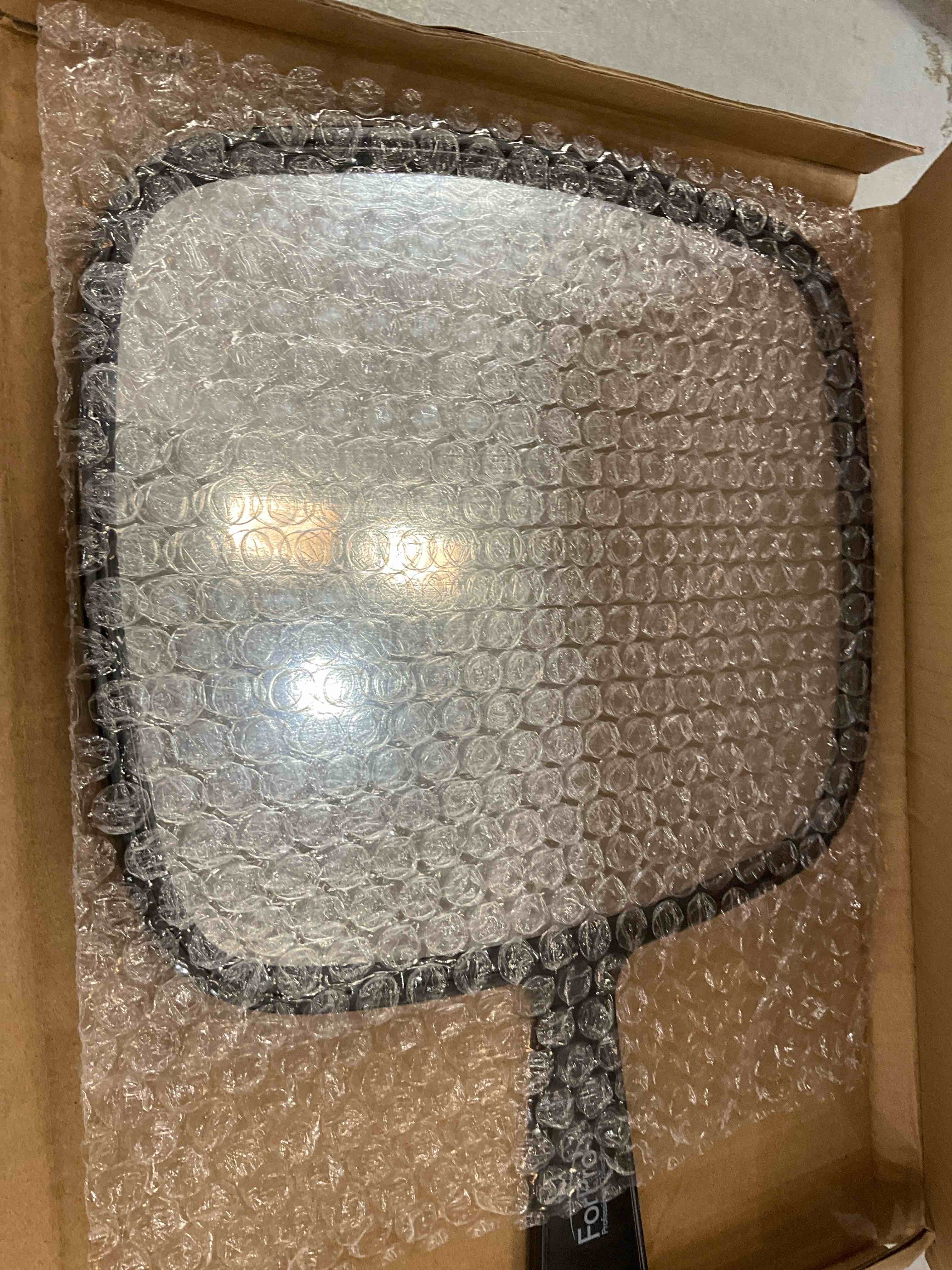 https://s3.amazonaws.com/lotting-images-prod/bidfta/EXS00637439_1695145556010.jpeg
