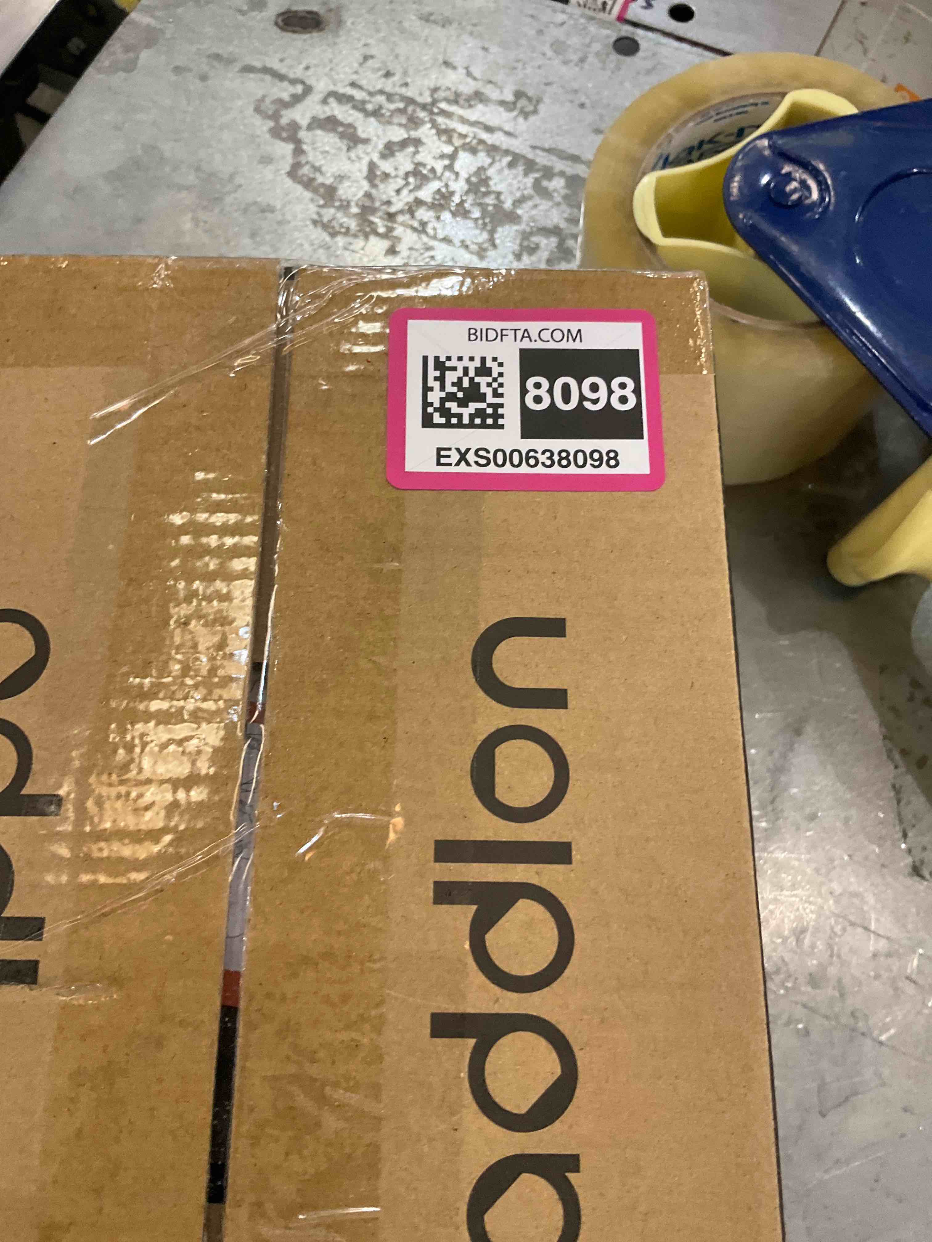 https://s3.amazonaws.com/lotting-images-prod/bidfta/EXS00638098_1694618604636.jpeg