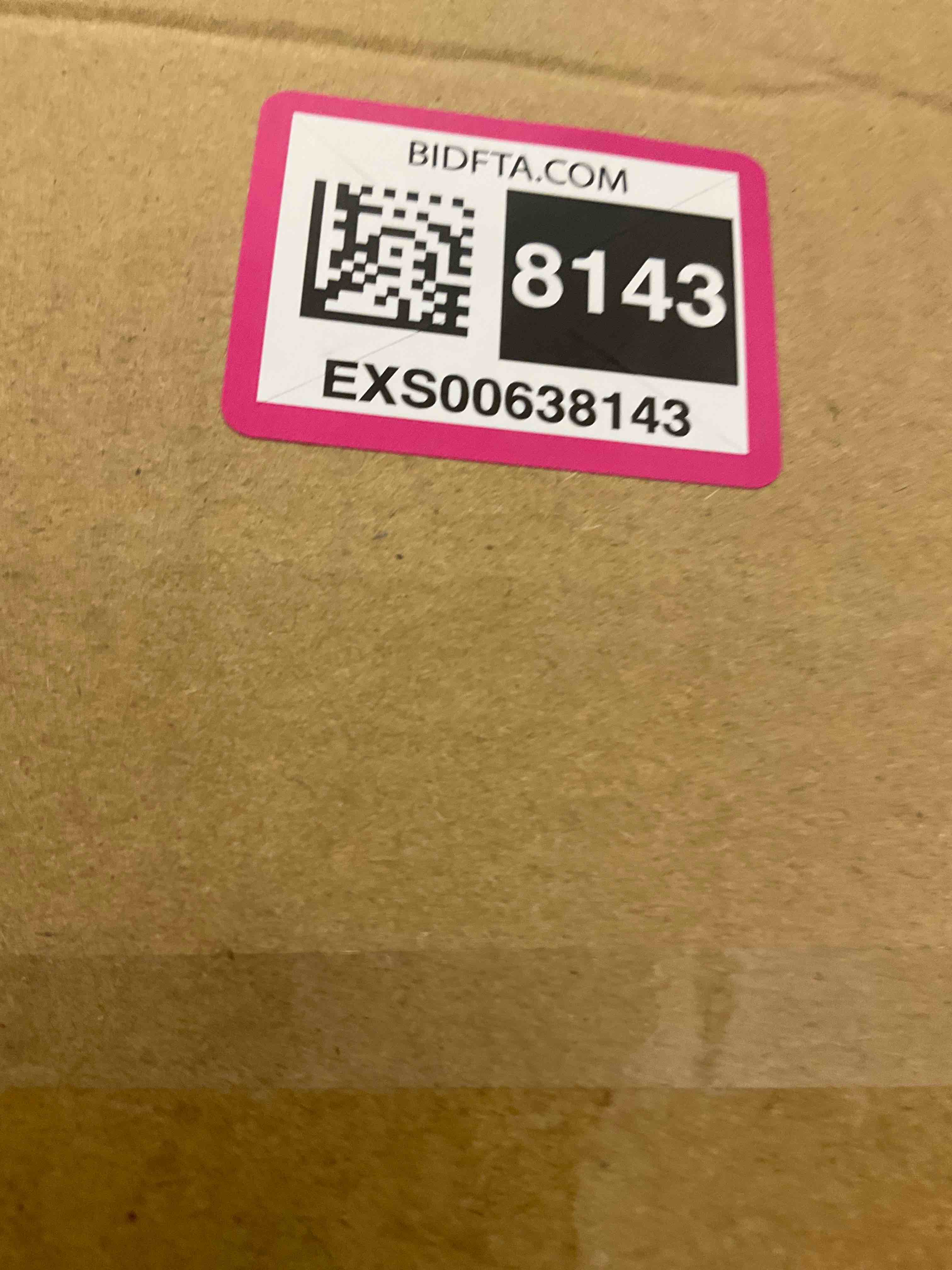 https://s3.amazonaws.com/lotting-images-prod/bidfta/EXS00638143_1694625382056.jpeg