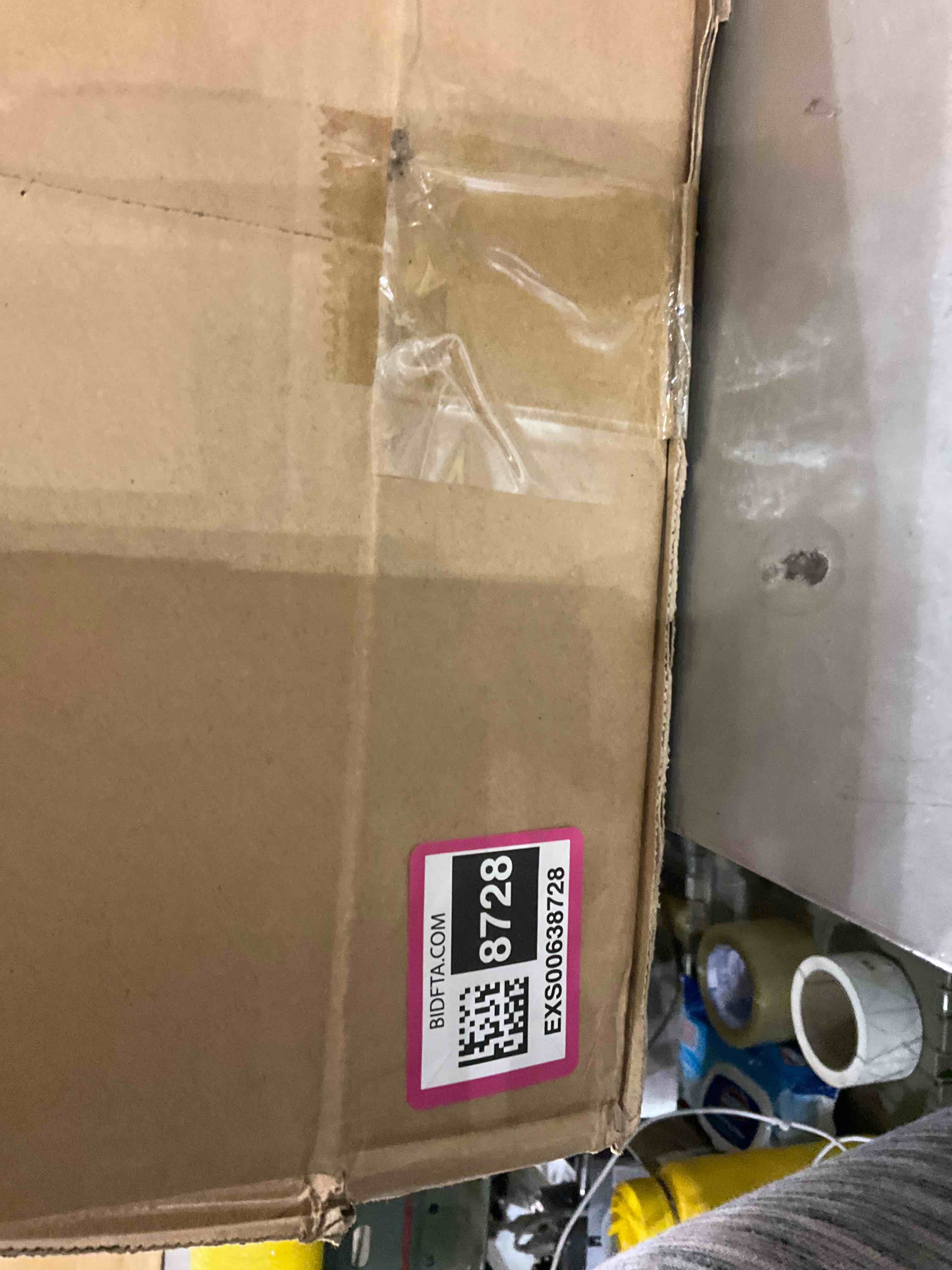 https://s3.amazonaws.com/lotting-images-prod/bidfta/EXS00638728_1694784665095.jpeg