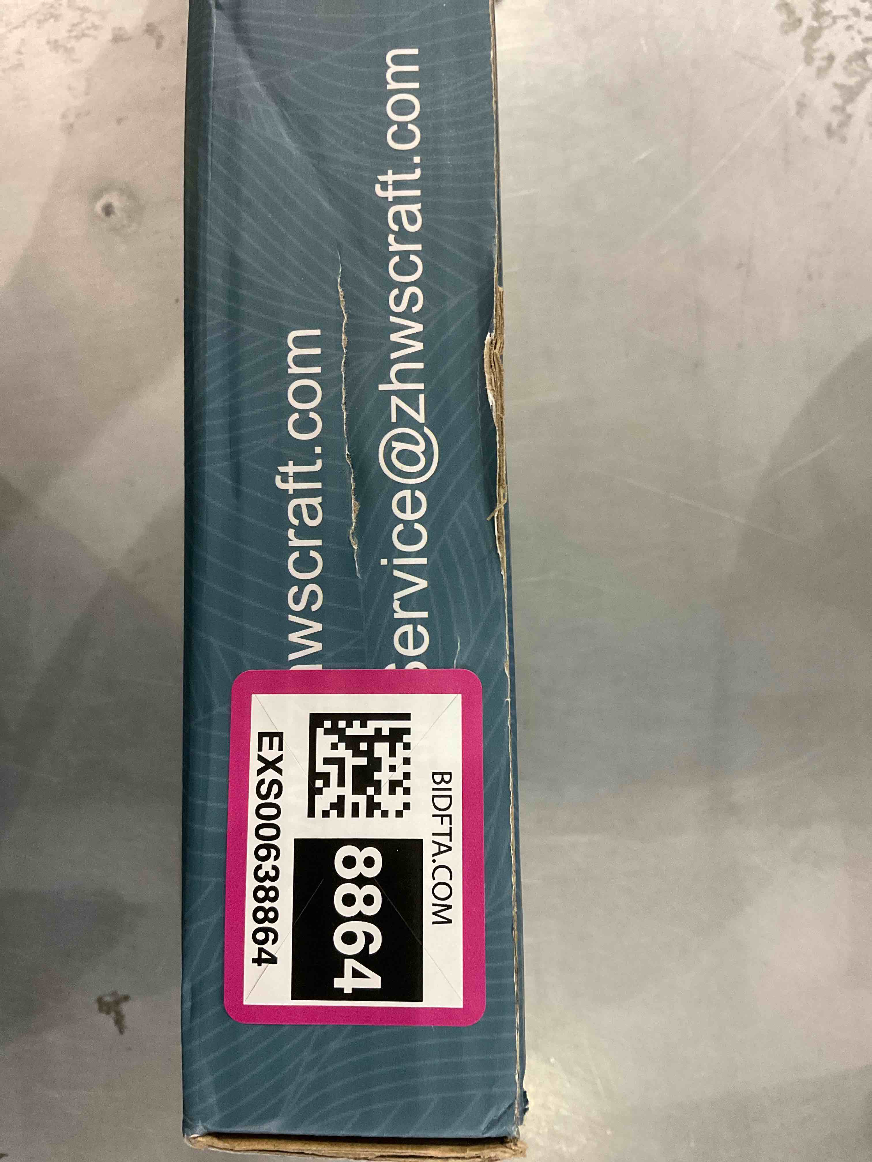 https://s3.amazonaws.com/lotting-images-prod/bidfta/EXS00638864_1695035457068.jpeg