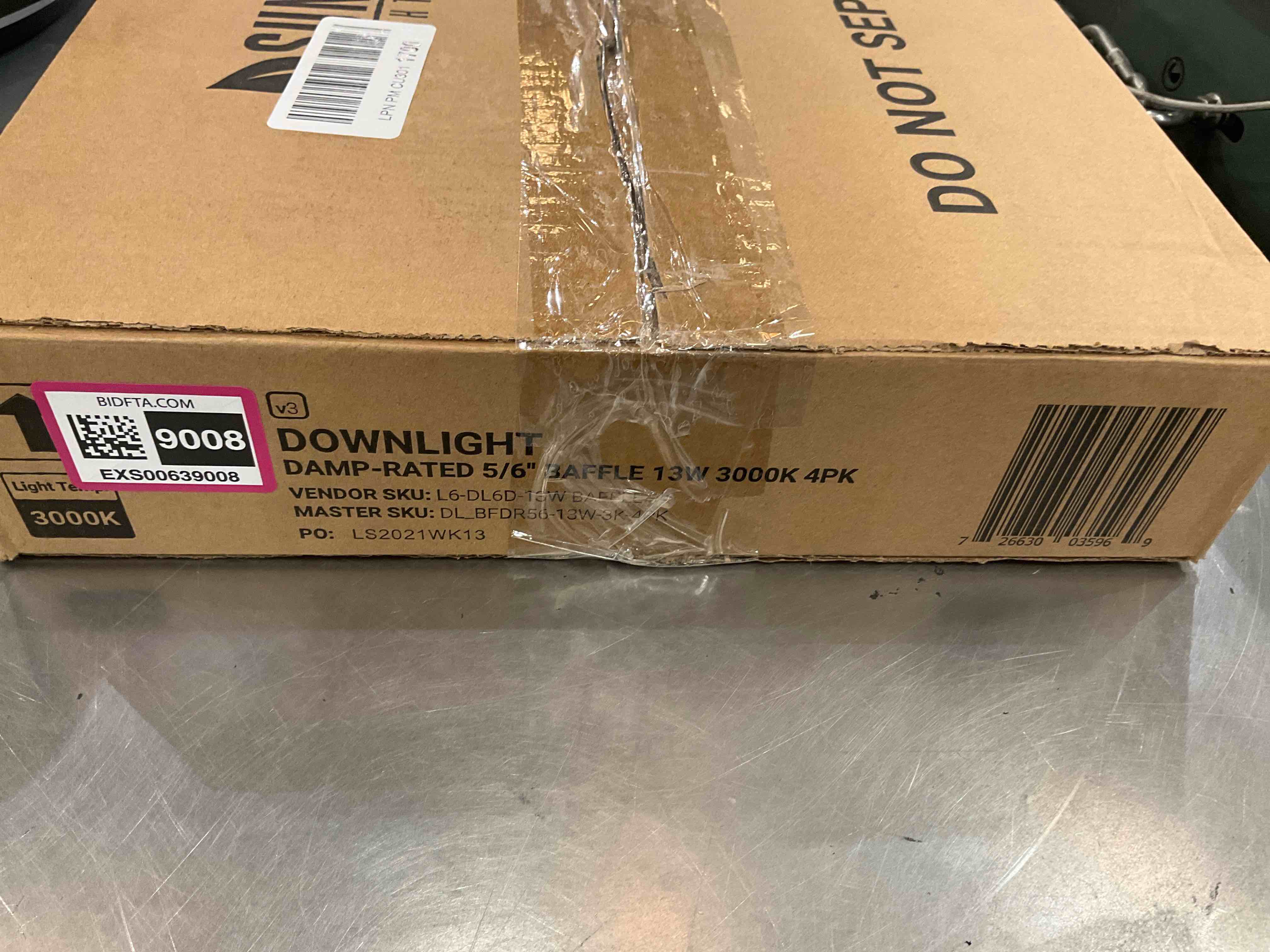 https://s3.amazonaws.com/lotting-images-prod/bidfta/EXS00639008_1694716895456.jpeg