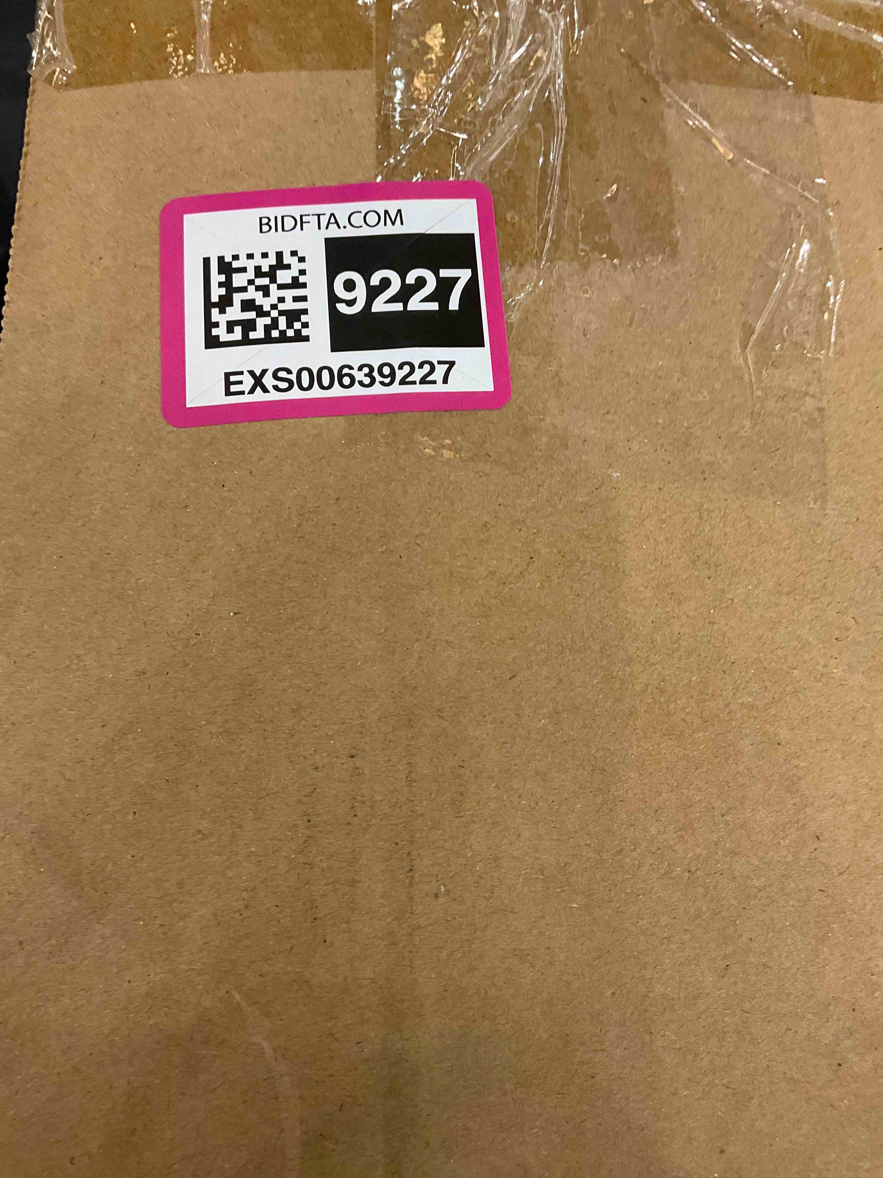 https://s3.amazonaws.com/lotting-images-prod/bidfta/EXS00639227_1695045015682.jpeg
