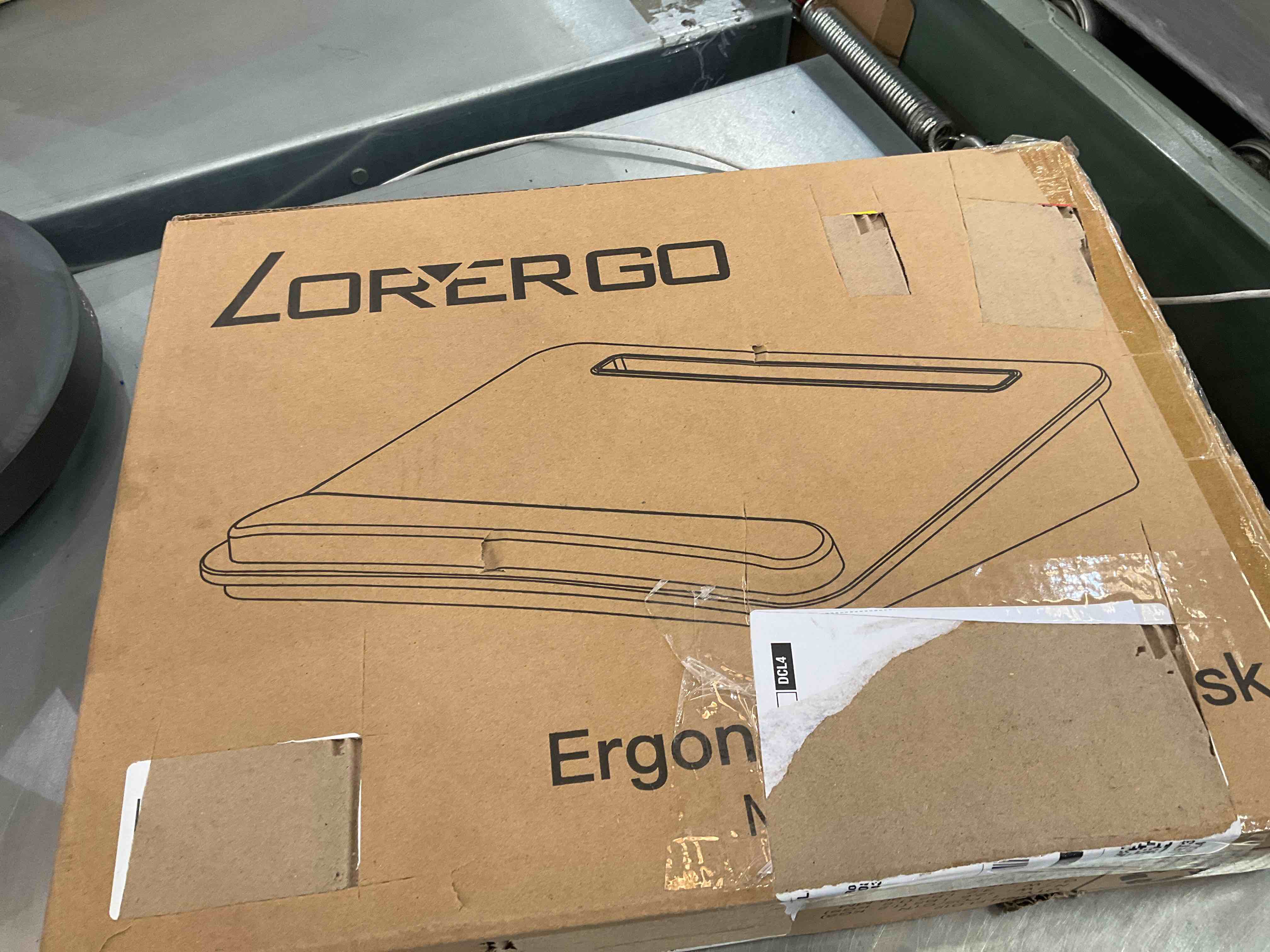 https://s3.amazonaws.com/lotting-images-prod/bidfta/EXS00639316_1695059072381.jpeg
