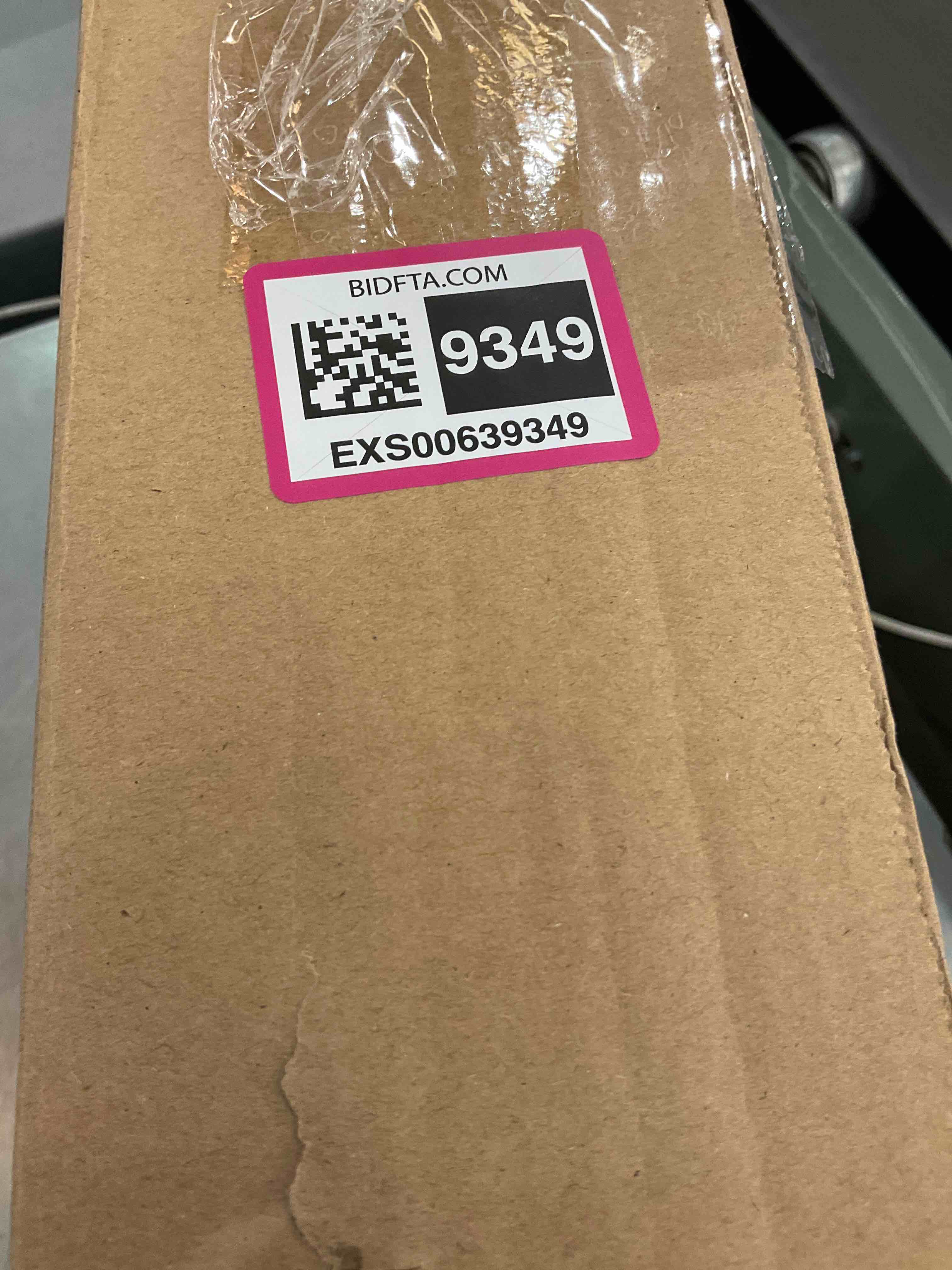 https://s3.amazonaws.com/lotting-images-prod/bidfta/EXS00639349_1695064156982.jpeg